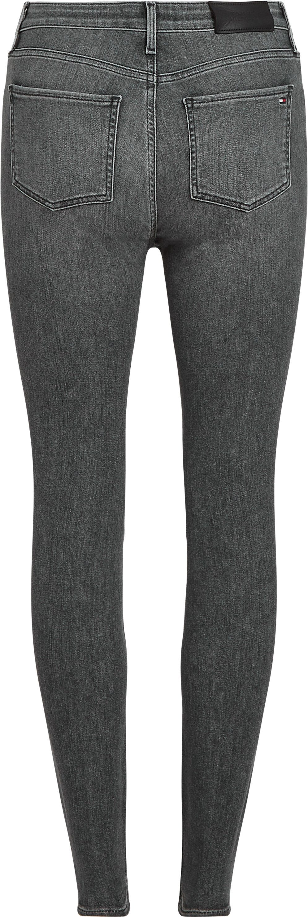 Tommy Hilfiger Skinny fit jeans COMO Skinny Regular Waist met logo-badge in enkel-lengte