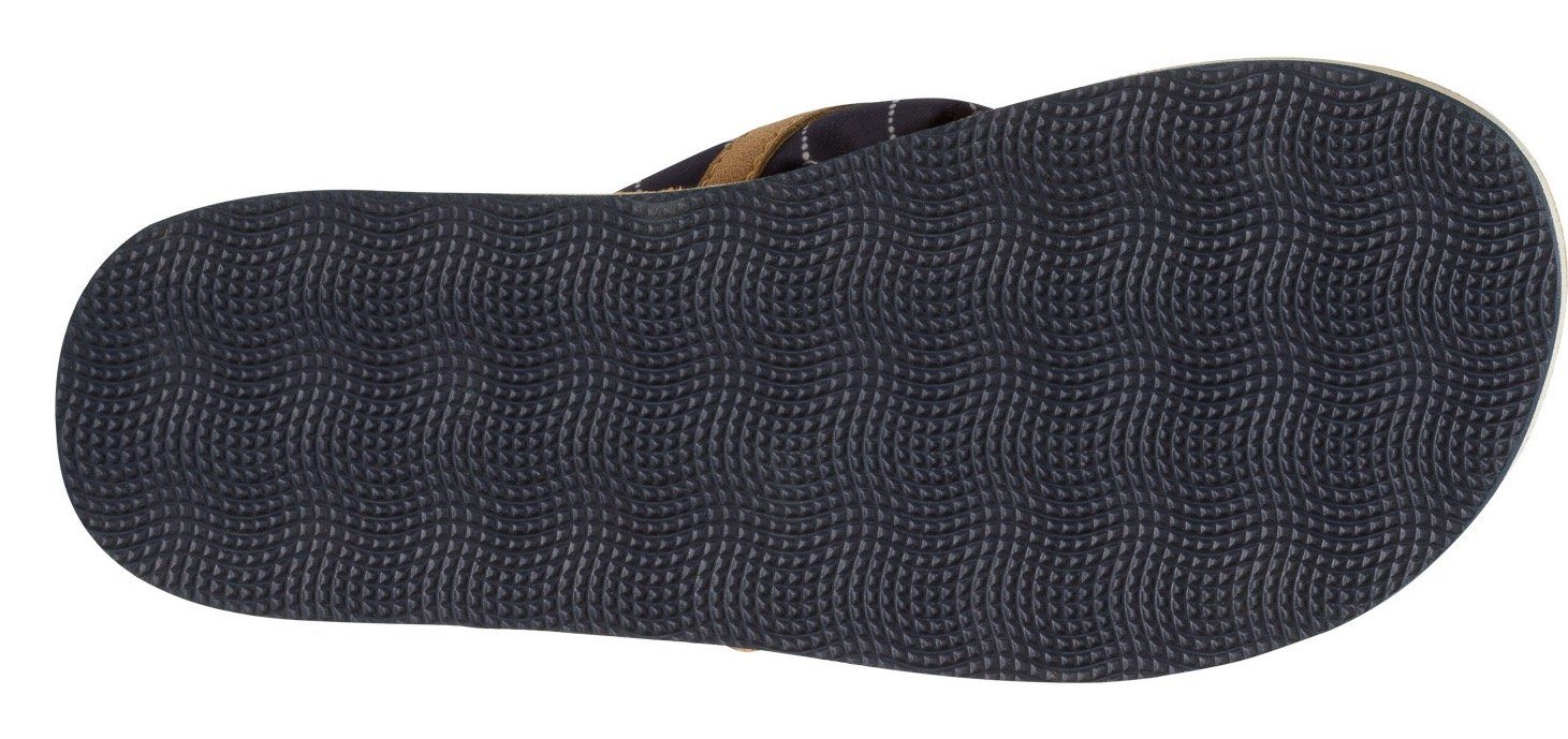 Tamaris Teenslippers Avril , zomerschoenen, flats, slippers met t-logo hanger