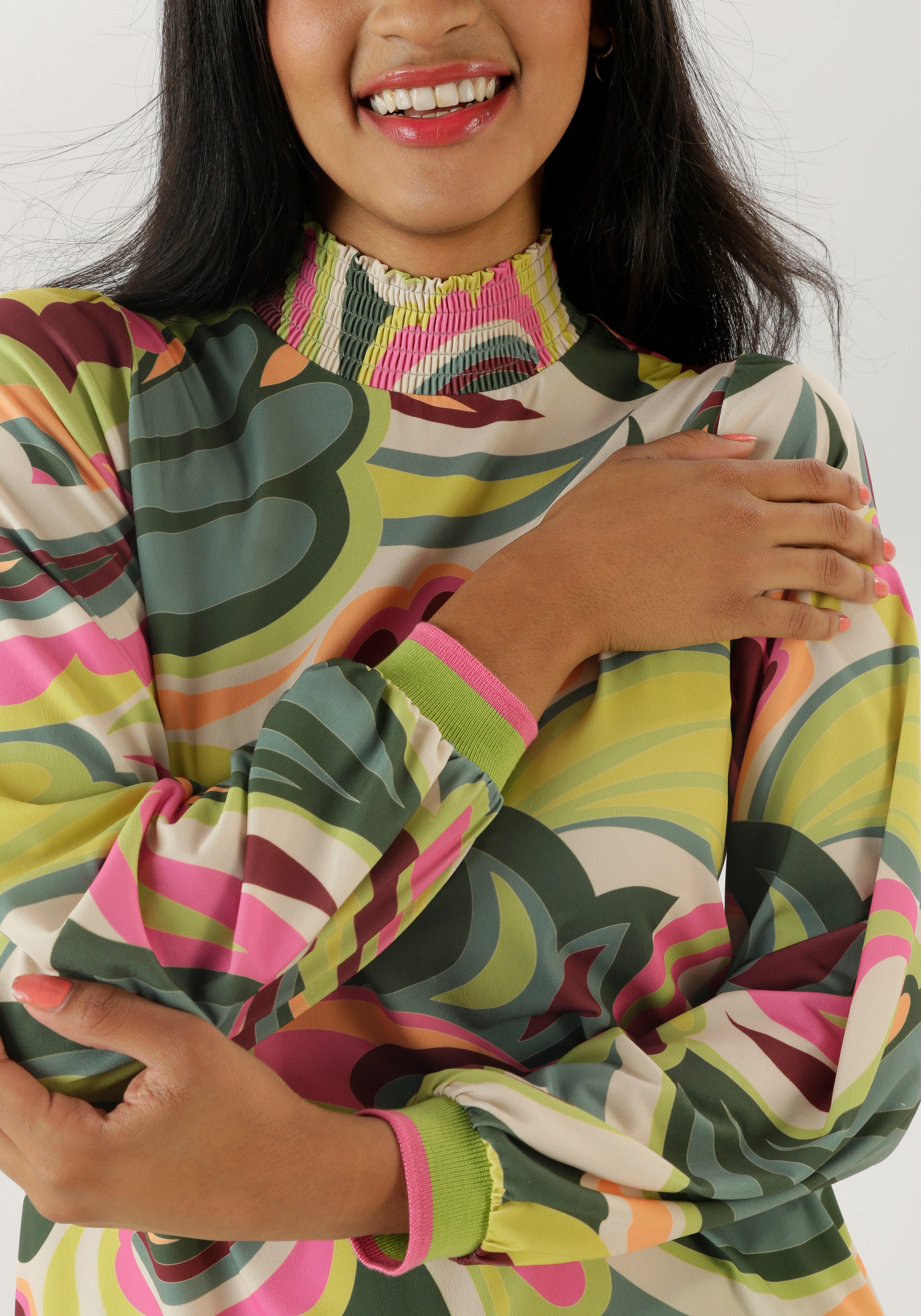 Aniston SELECTED Blouse zonder sluiting met modieus unieke printpatroon allover - nieuwe collectie
