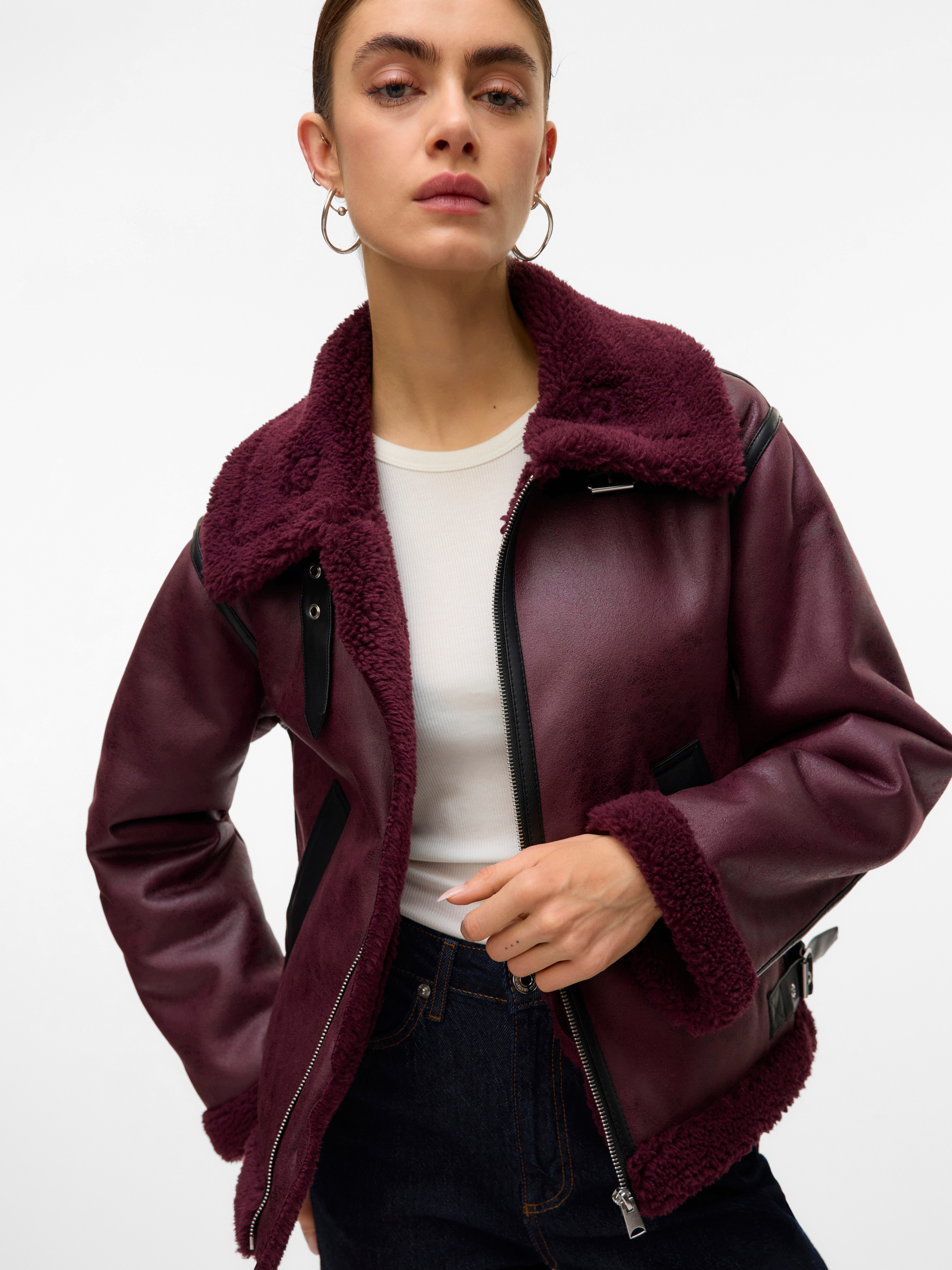 Vero Moda Kort jack VMVIRGINIA SHORT JACKET BOO