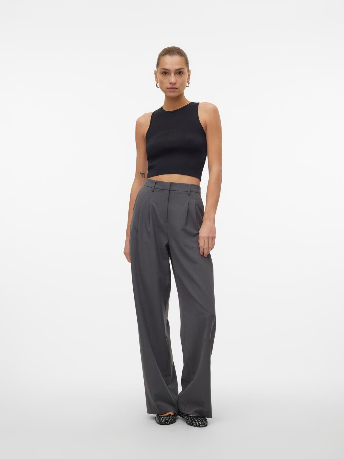 Vero Moda Gebreide trui VMGINNY SL O-NECK CROP TOP NOOS