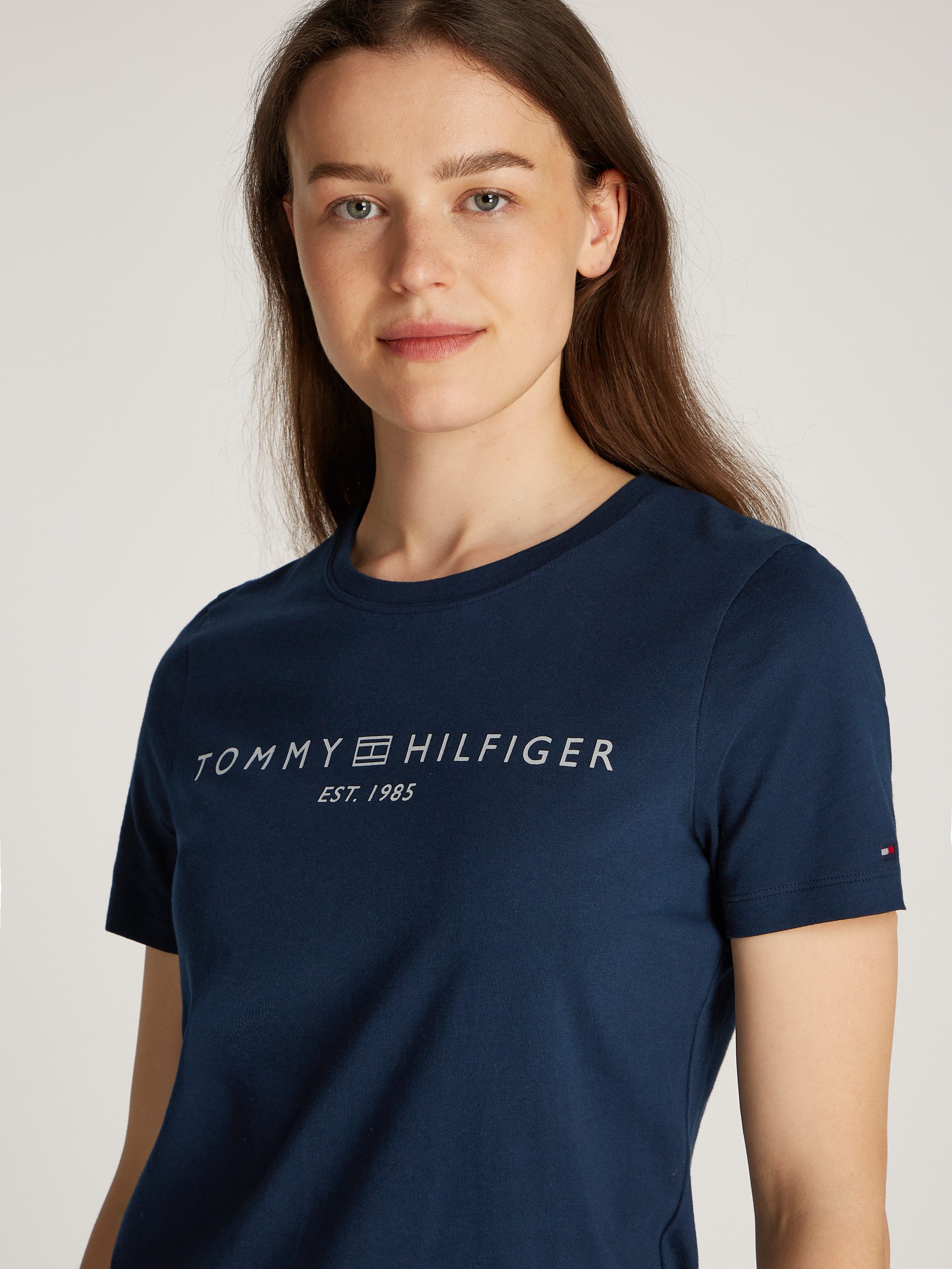 Tommy Hilfiger T-shirt REG CORP LOGO C-NK SS met een logo-opschrift