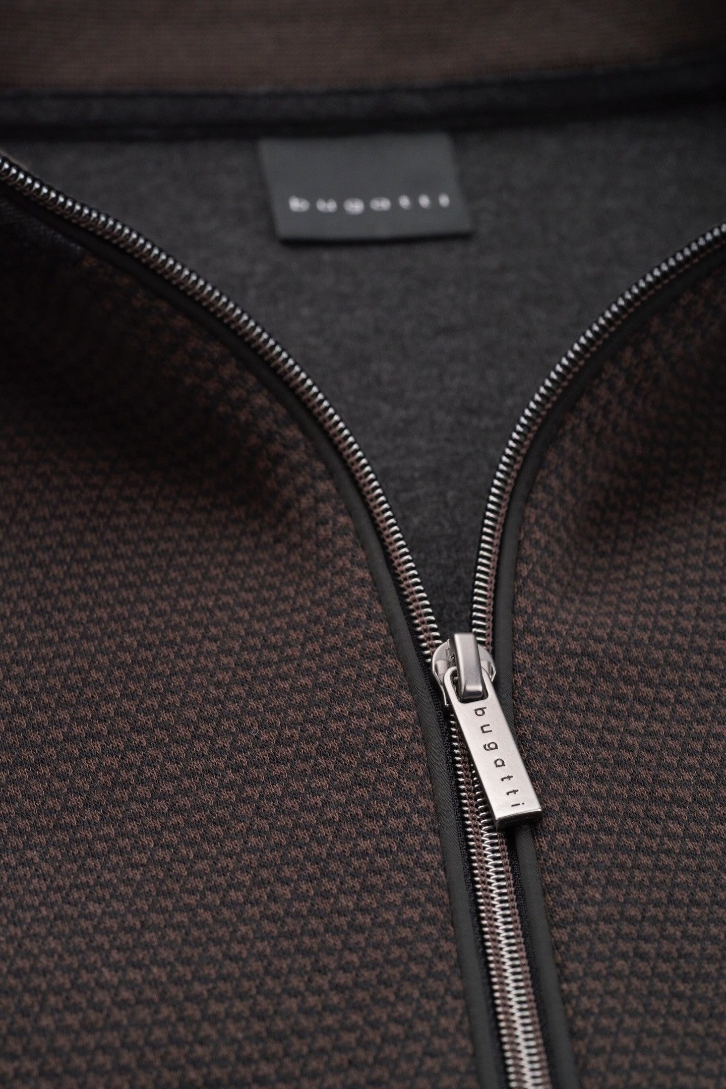 Bugatti Sweatvest met pied-de-poulemotief