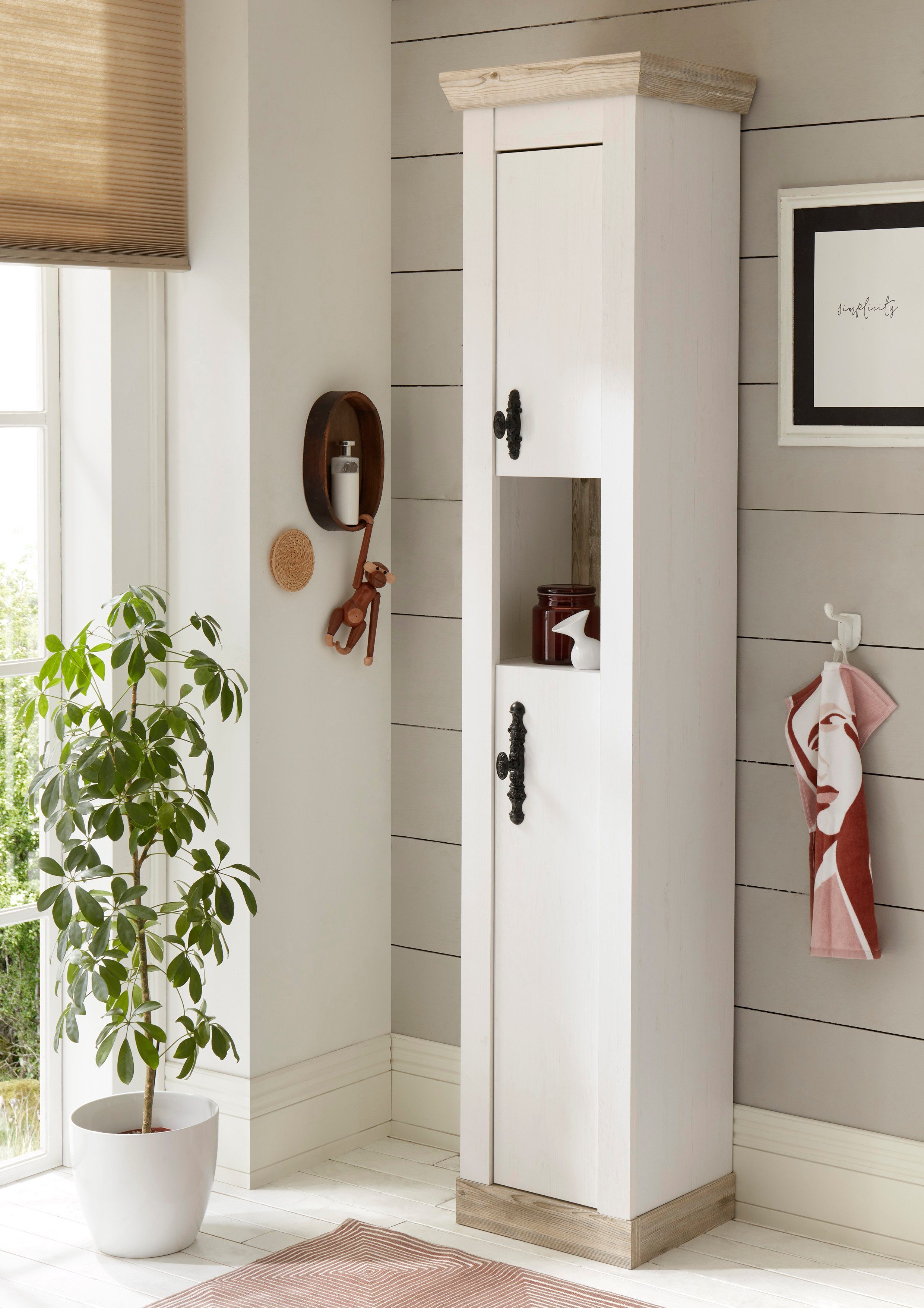 Home affaire Hoge kast Florenz, badkamerkast in landhuisstijl, kast met metalen handgrepen