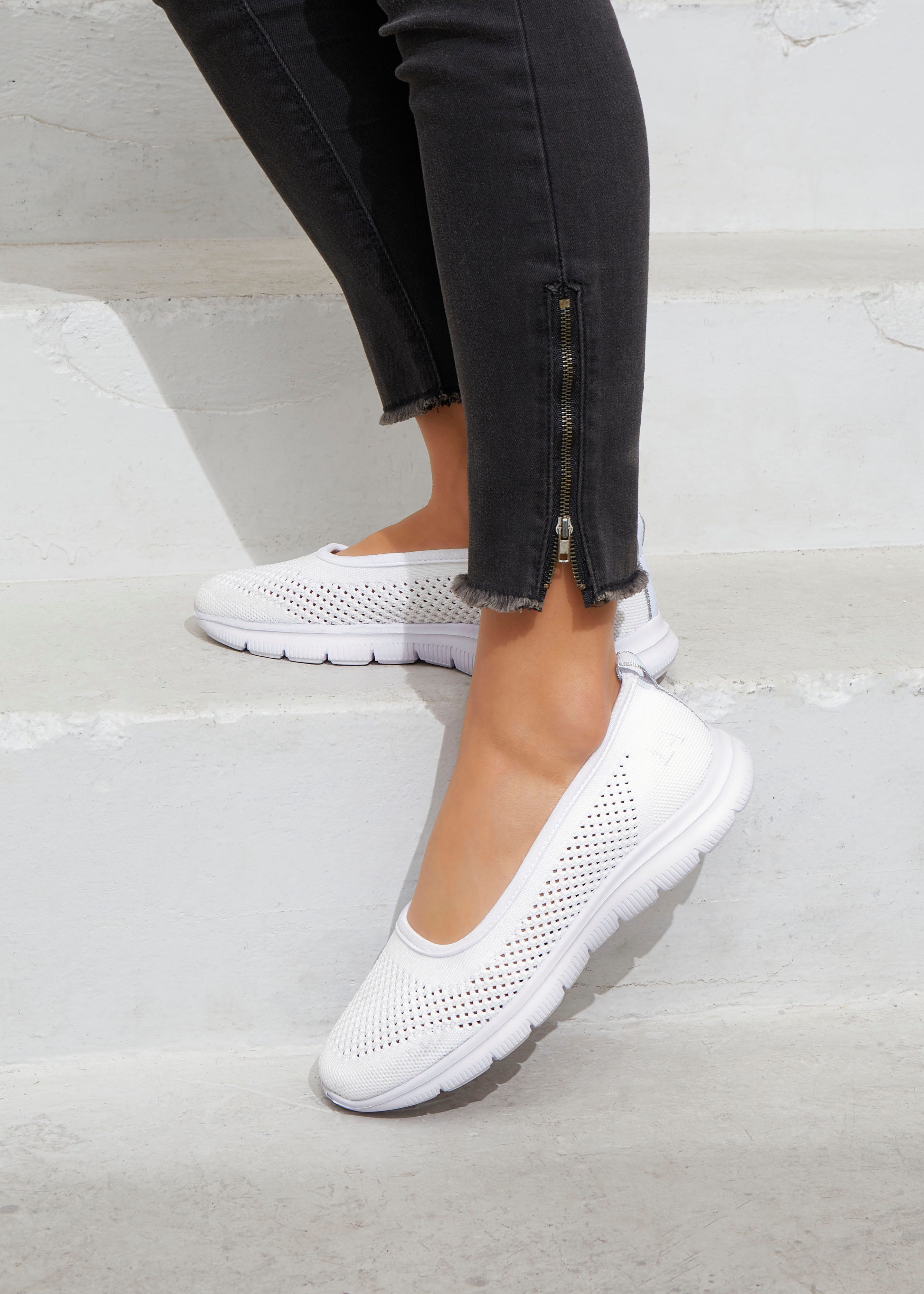 Lascana Sneaker-ballerina’s ultralichte slipper, slip-on sneaker, vrijetijdsschoen vegan