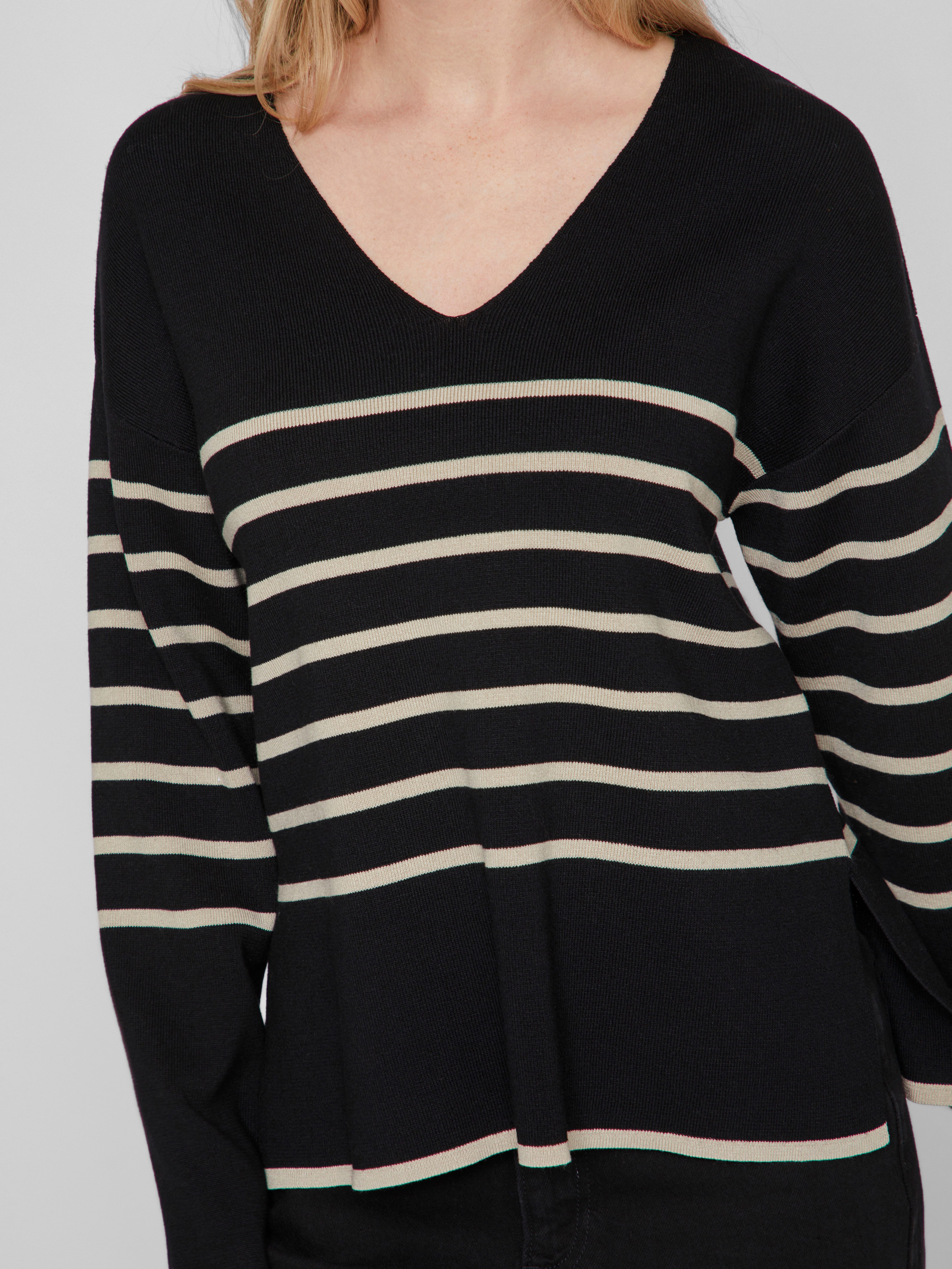 Vila Trui met V-hals VIOSTRIA V-NECK L S REV TOP-NOOS