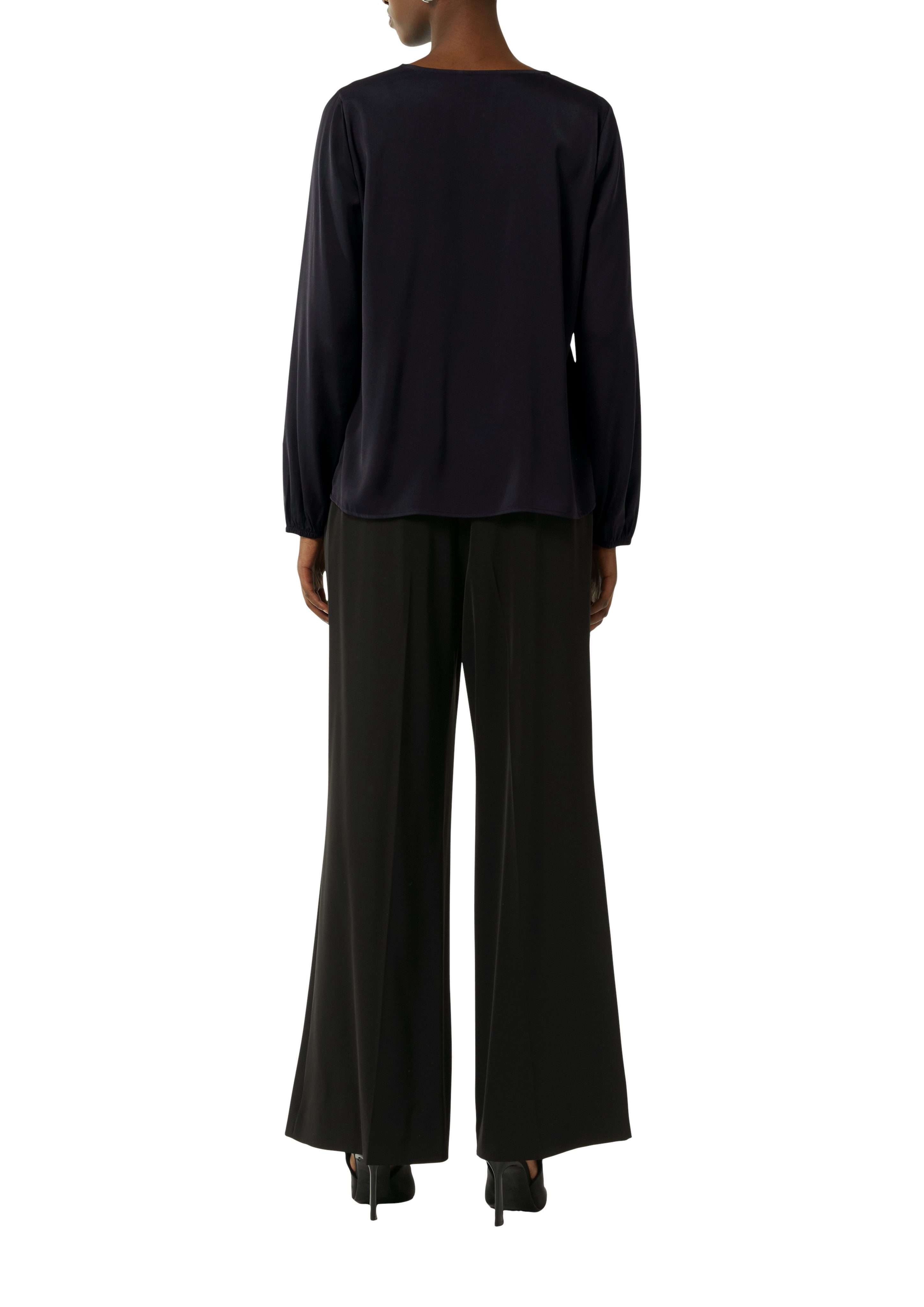 Comma Satijnen blouse langarm en met v-halslijn