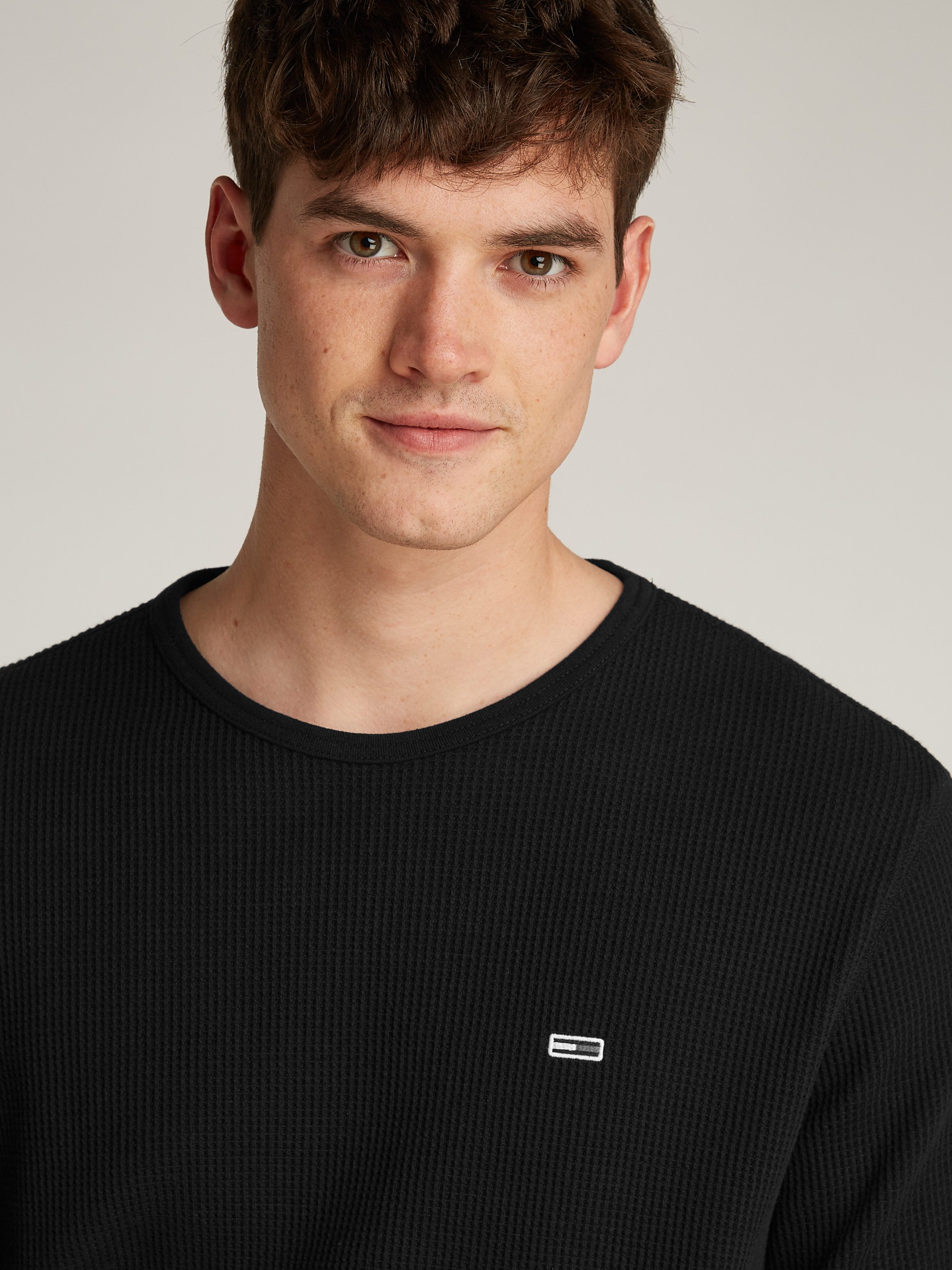 TOMMY JEANS Shirt met lange mouwen TJM SLIM WAFFLE L S TEE EXT