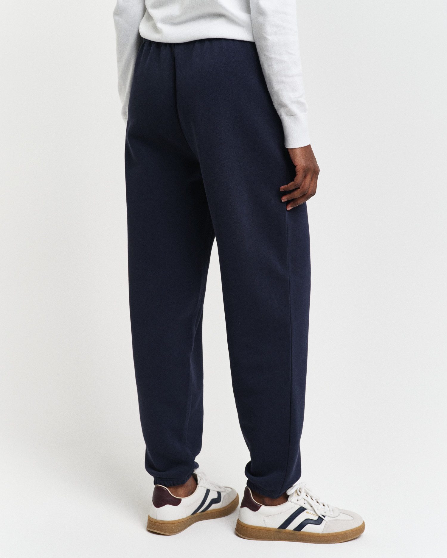 Gant Sweatbroek REG SHIELD SWEATPANTS Elastische taille met koordel