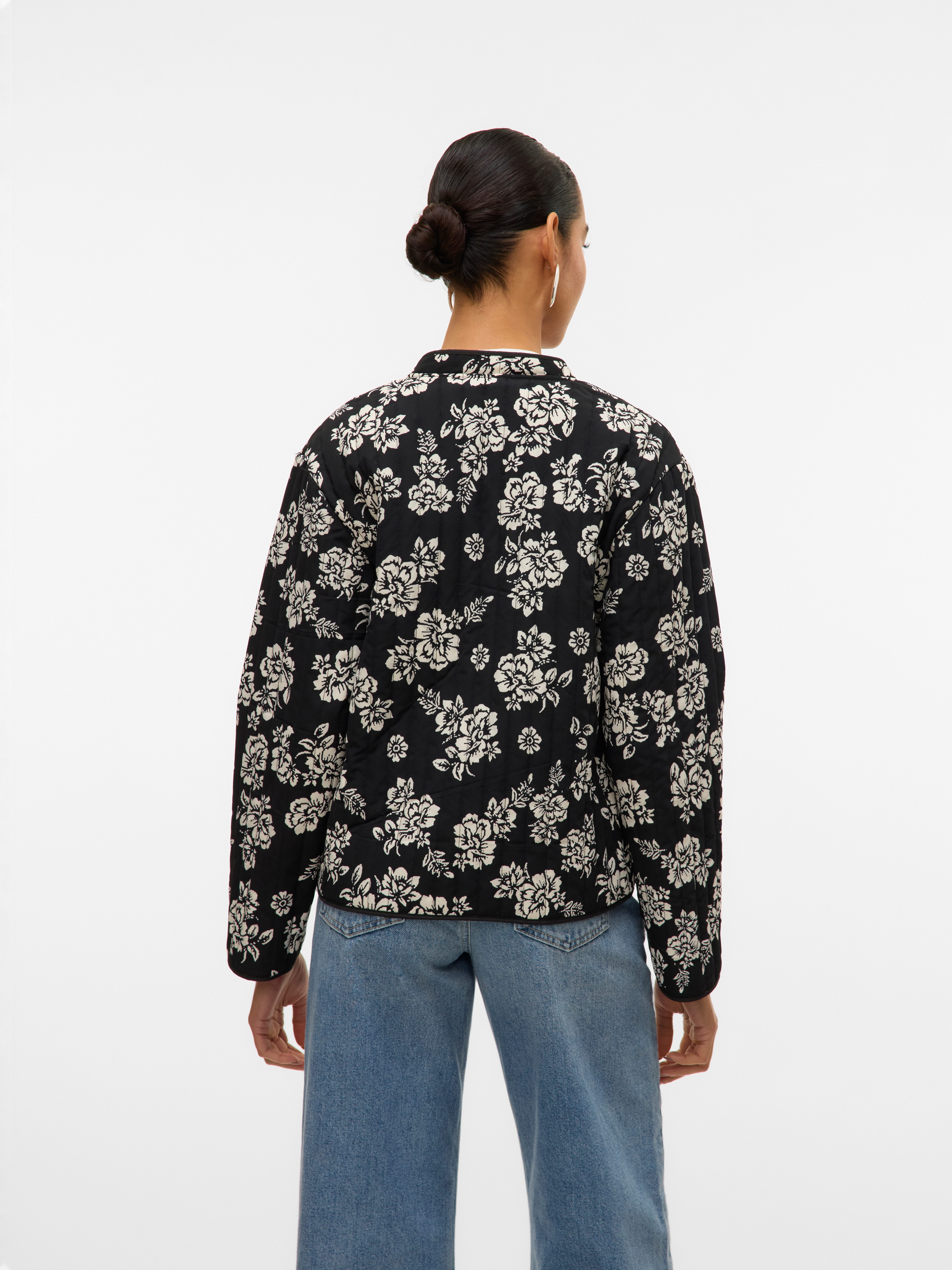 Vero Moda Kort jack VMCLARA JACKET GA NOOS