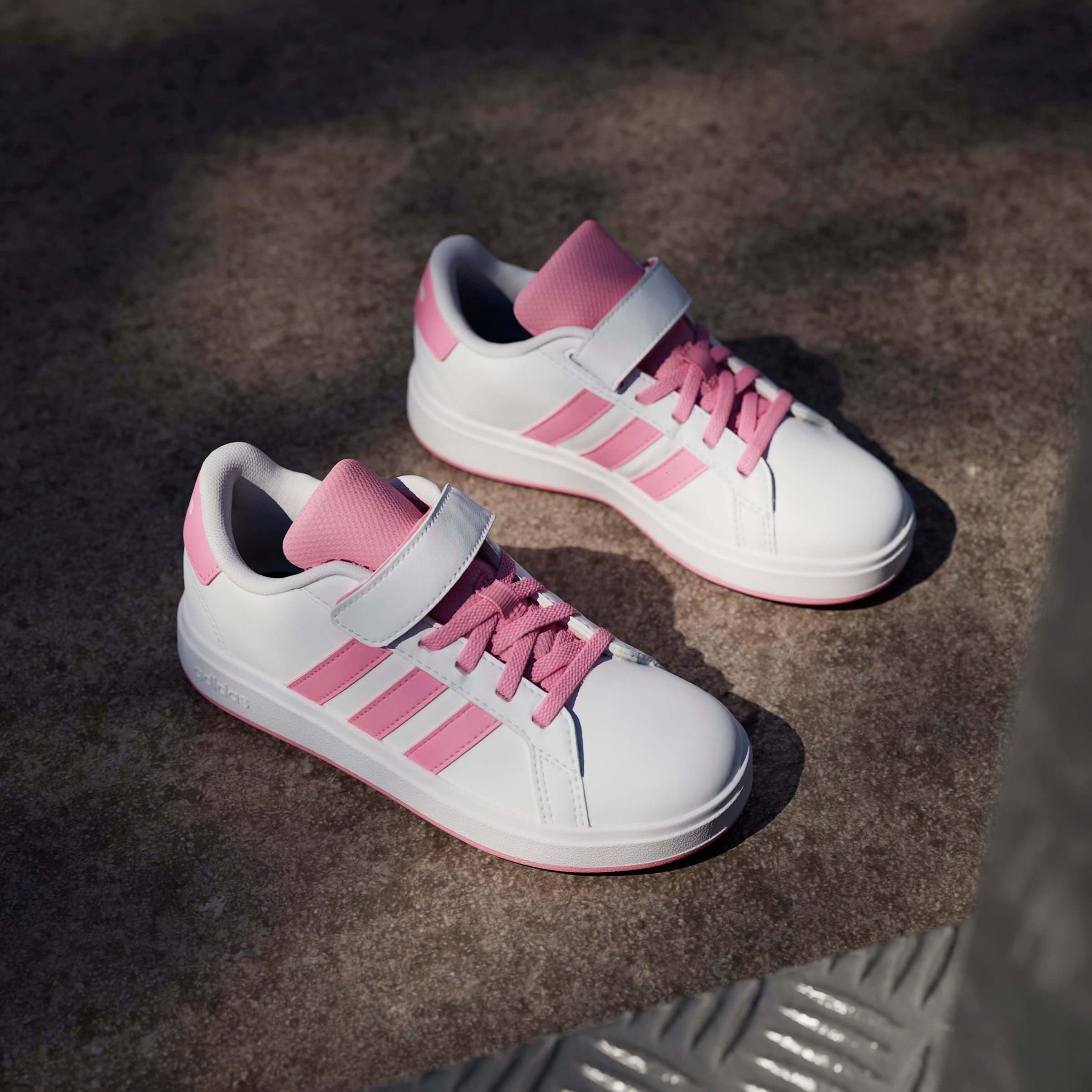 adidas Sportswear Sneakers GRAND COURT 2.0 KIDS Design geïnspireerd op de adidas Superstar