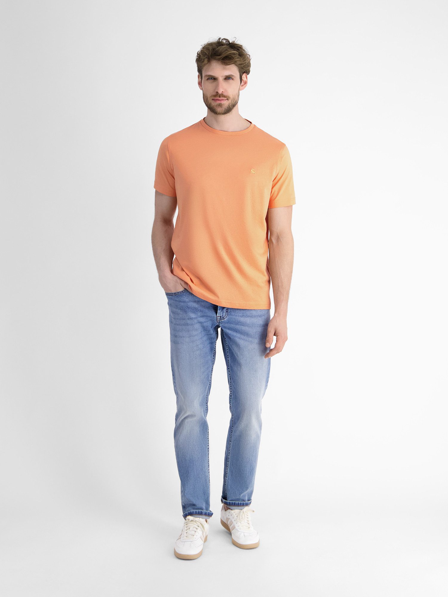 Lerros T-shirt LERROS basic T-shirt met logostiksel, effen