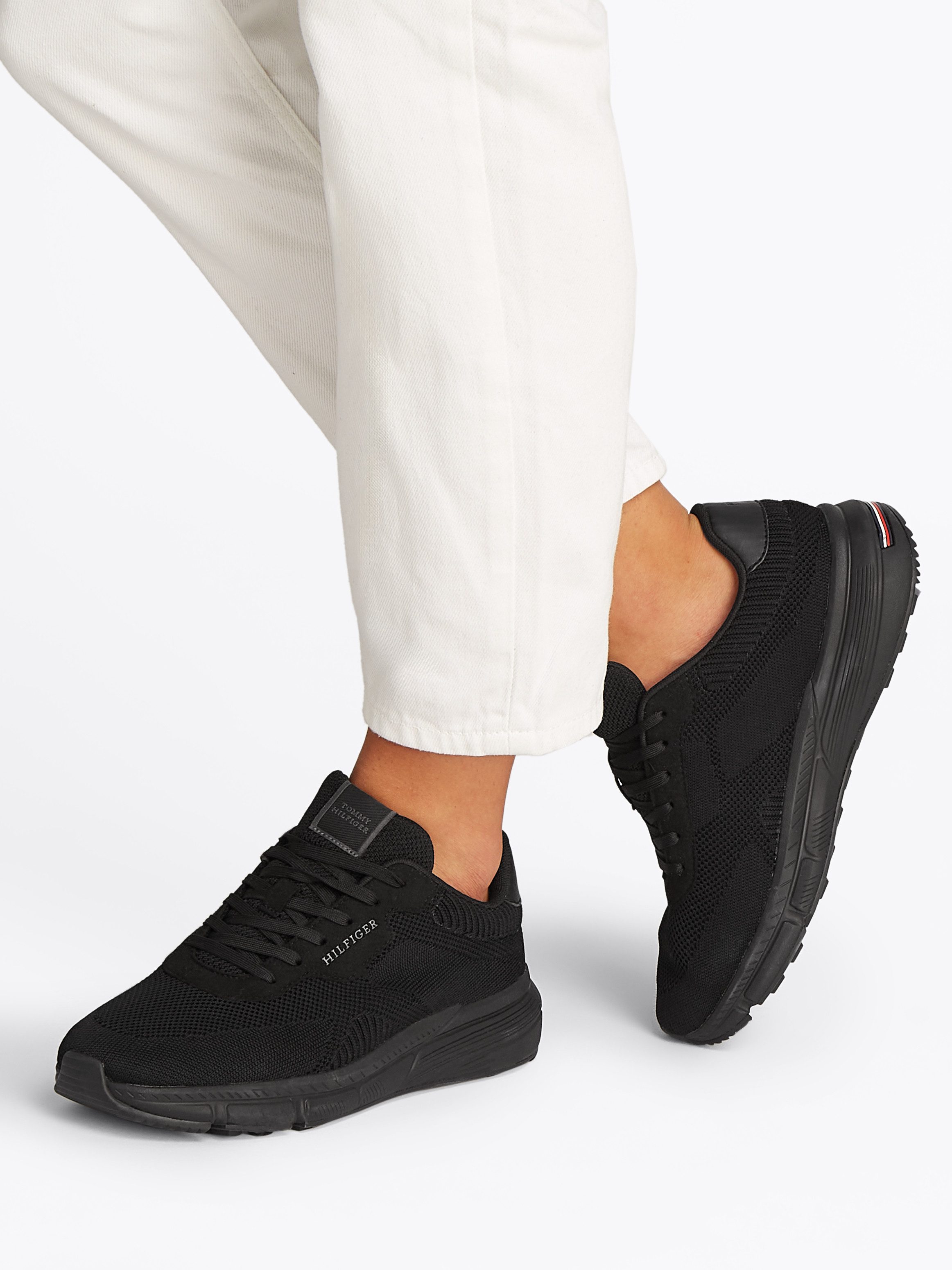 Tommy Hilfiger Sneakers met sleehak LIGHTWEIGHT RWB KNIT , vrijetijdsschoen, lage schoen, veterschoen met contrasterend logo