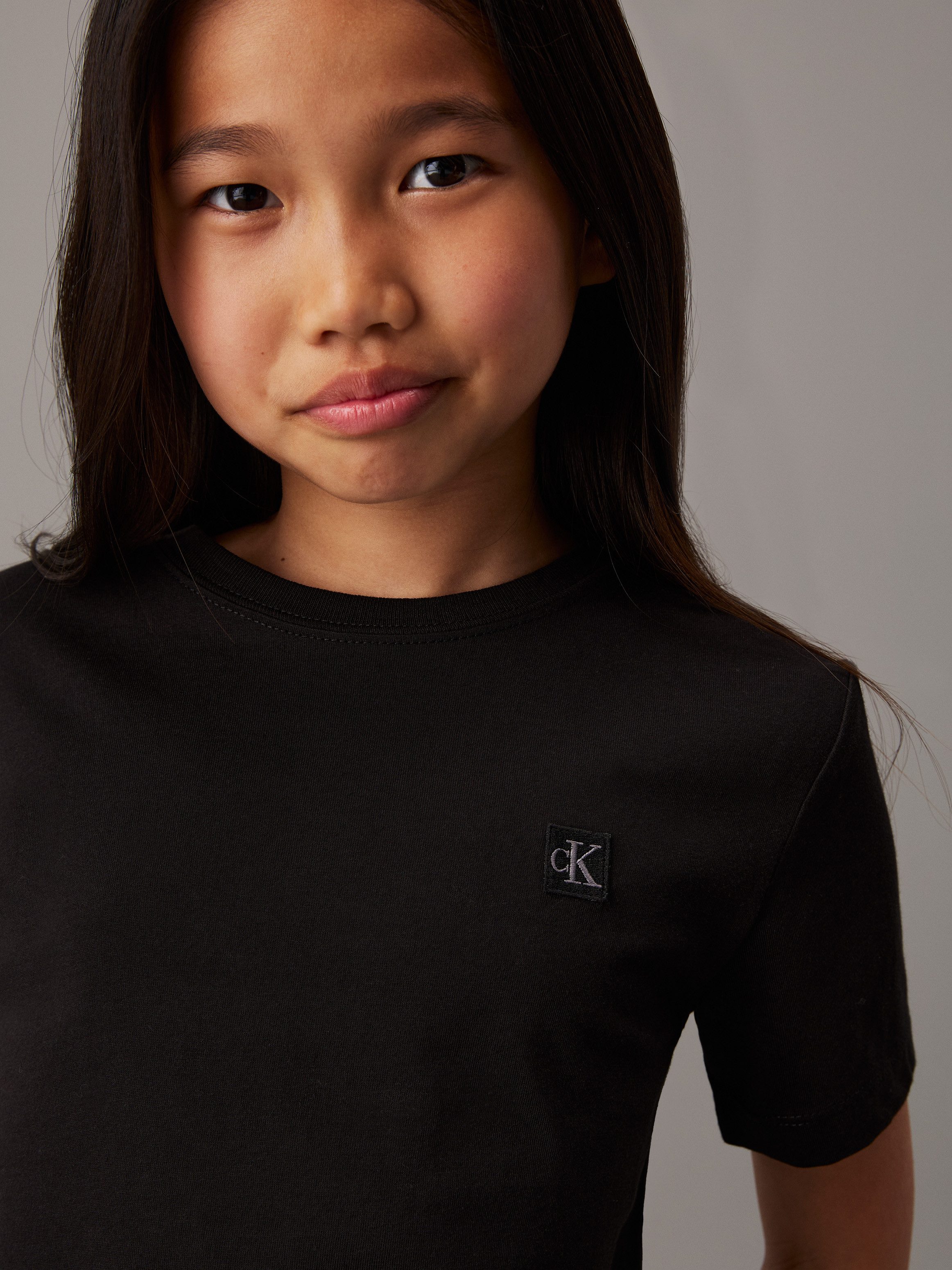 Calvin Klein T-shirt MONOGRAM MINI BADGE T-SHIRT
