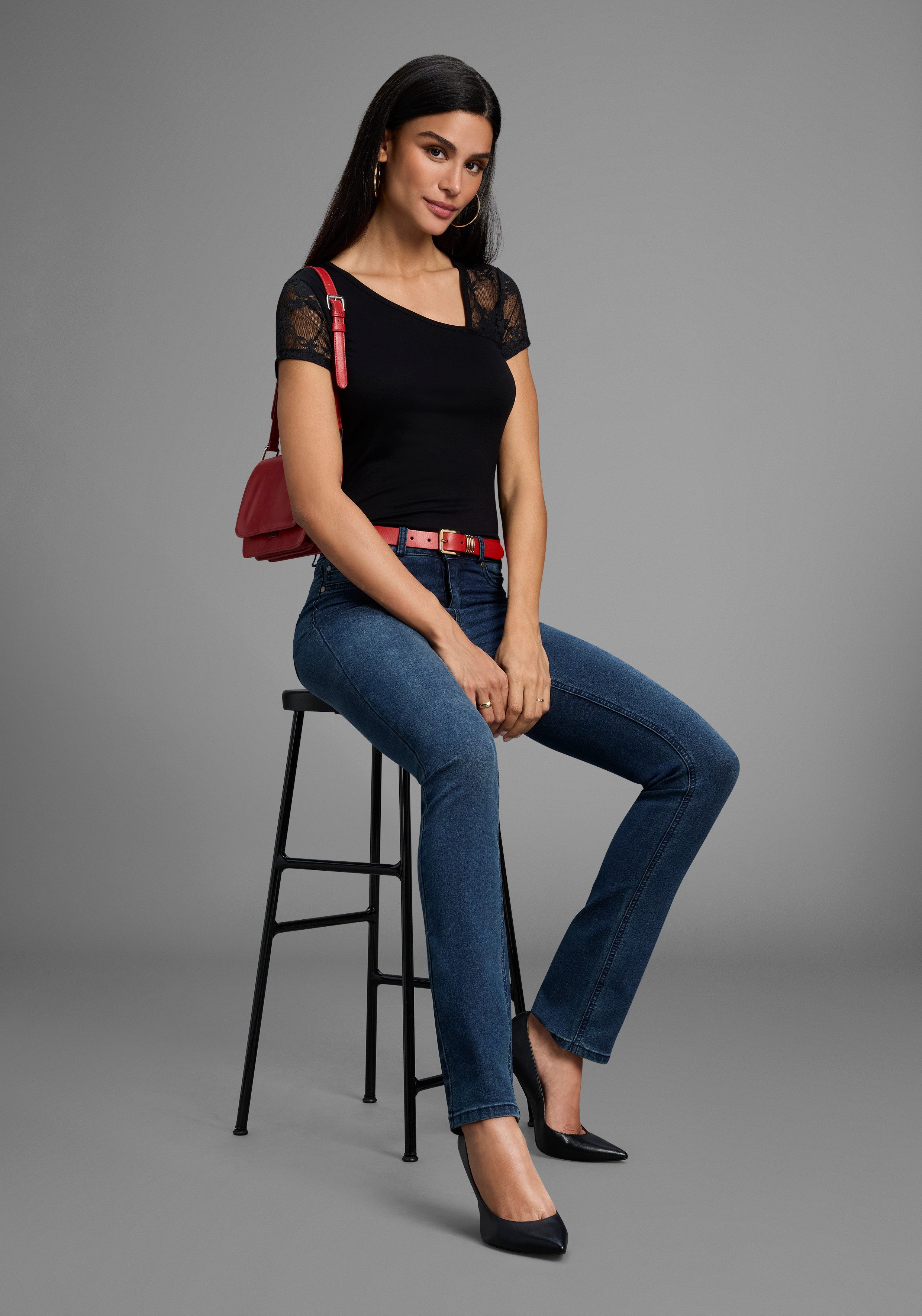 Melrose T-shirt Korte mouwen, feminin gesneden, asymmetrische hals