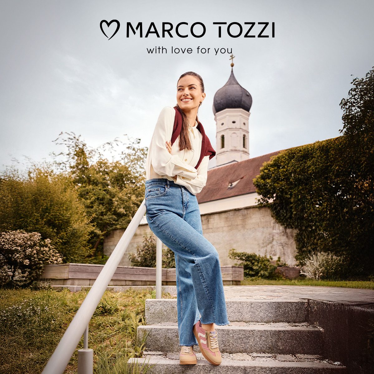 Marco Tozzi Plateausneakers vrijetijdsschoen, lage schoen, veterschoen met contrastafwerkingen