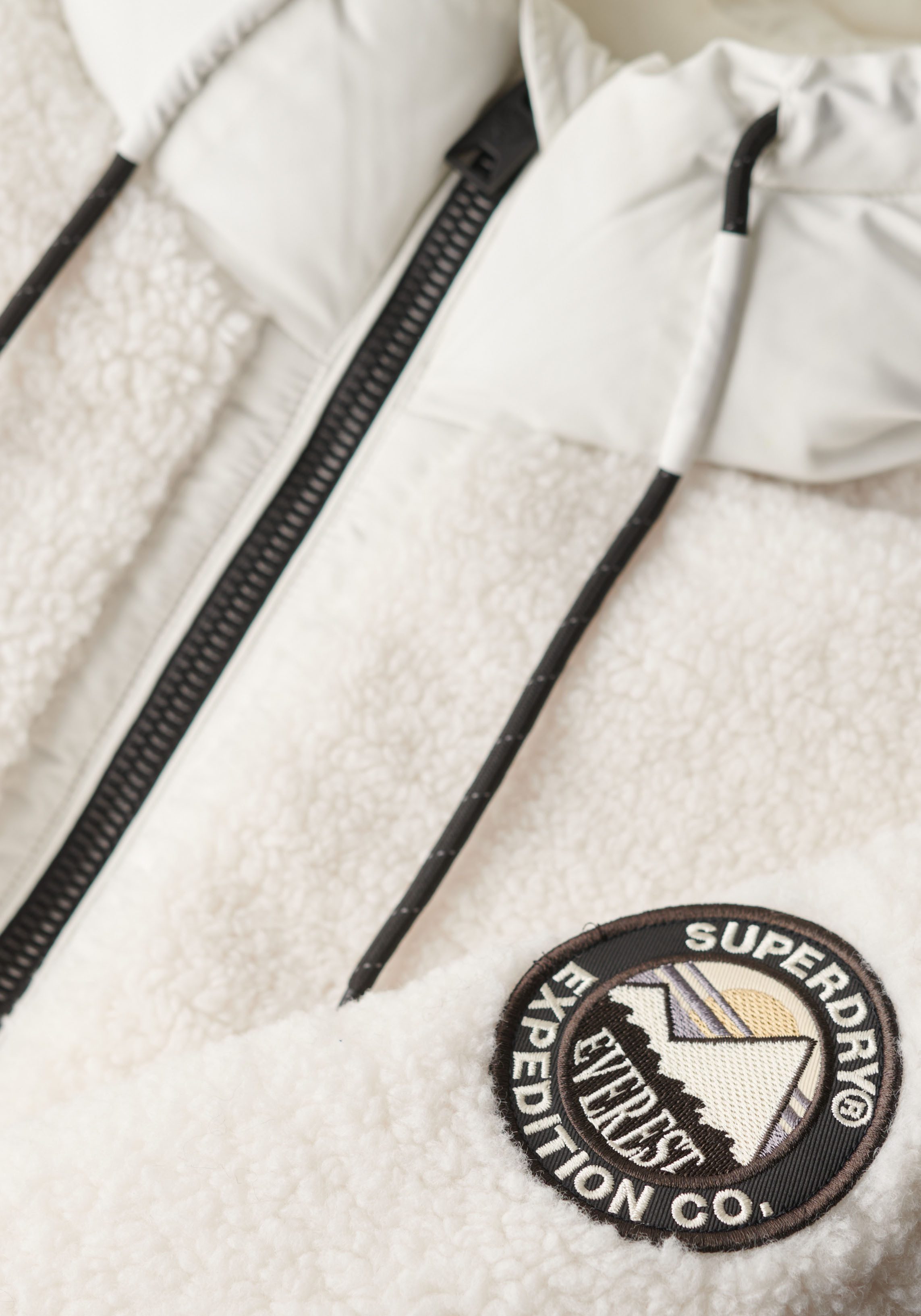 Superdry Gewatteerde jas SU-EVEREST BOMBER HYBRID JACKET