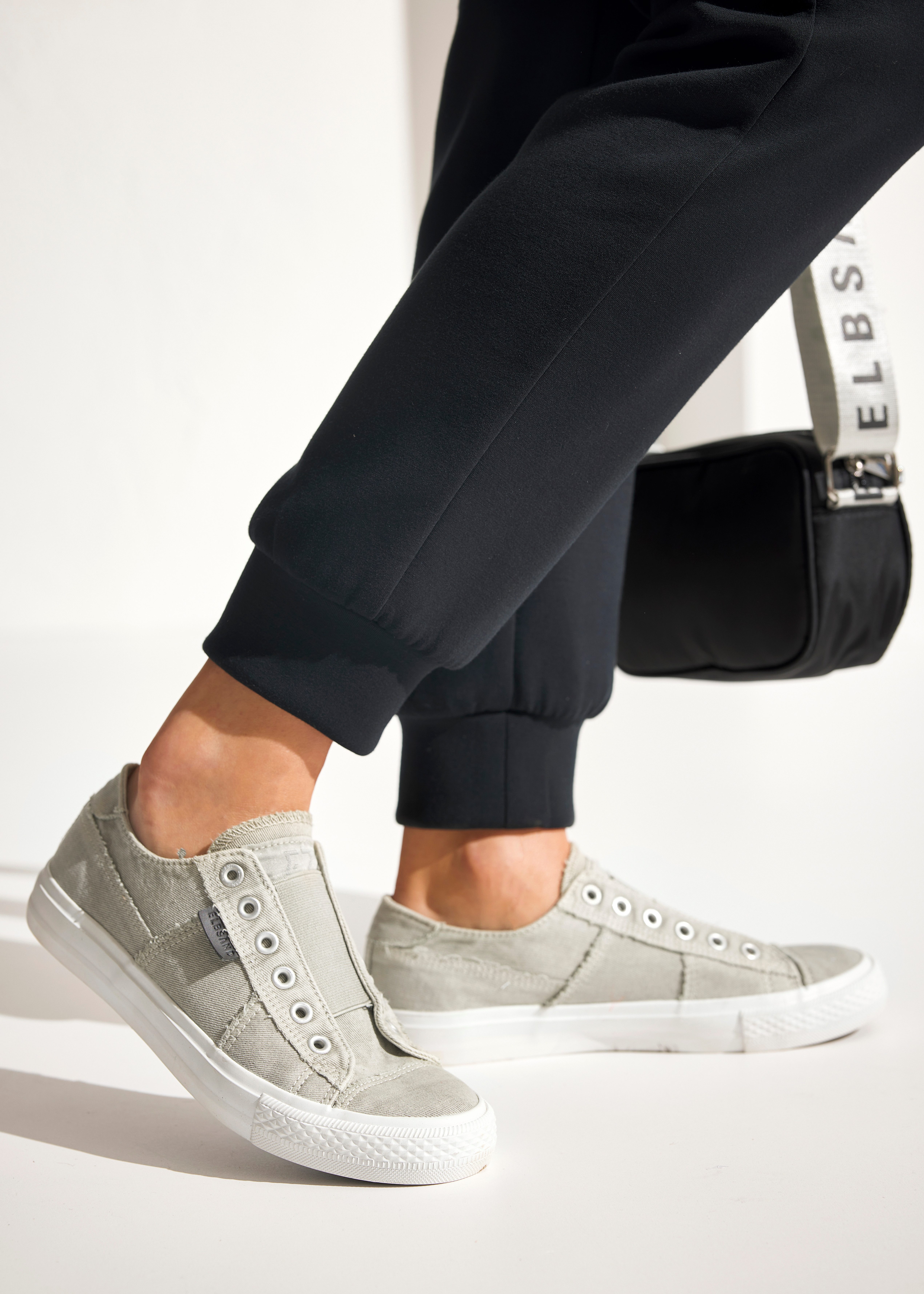 Elbsand Sneakers Halfschoen, slippers, vrijetijdsschoen, uit textiel, comfortabele elastische inzet, lage schoen, casual schoen, slipper