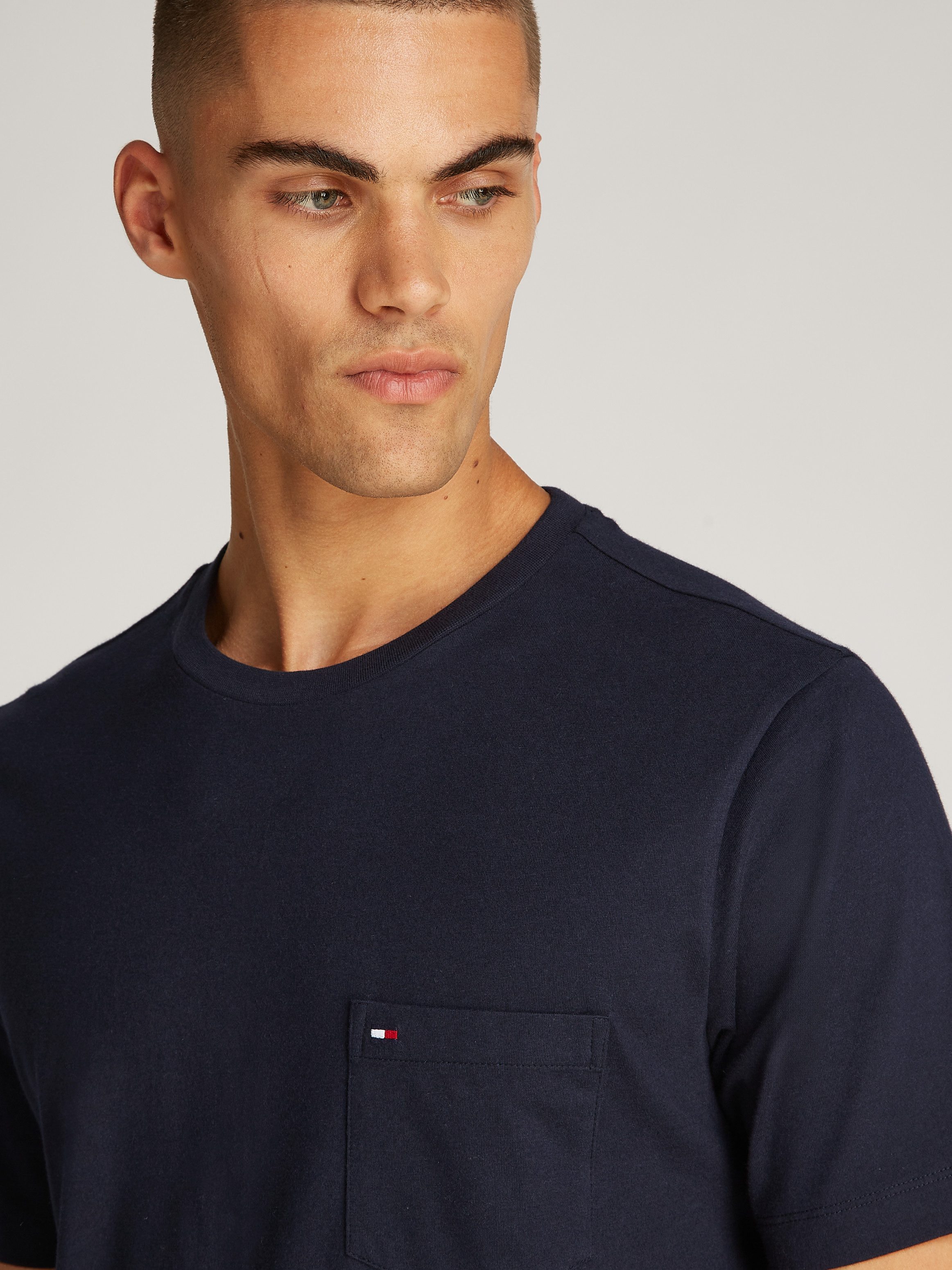 Tommy Hilfiger T-shirt ESSENTIAL SOLID POCKET TEE
