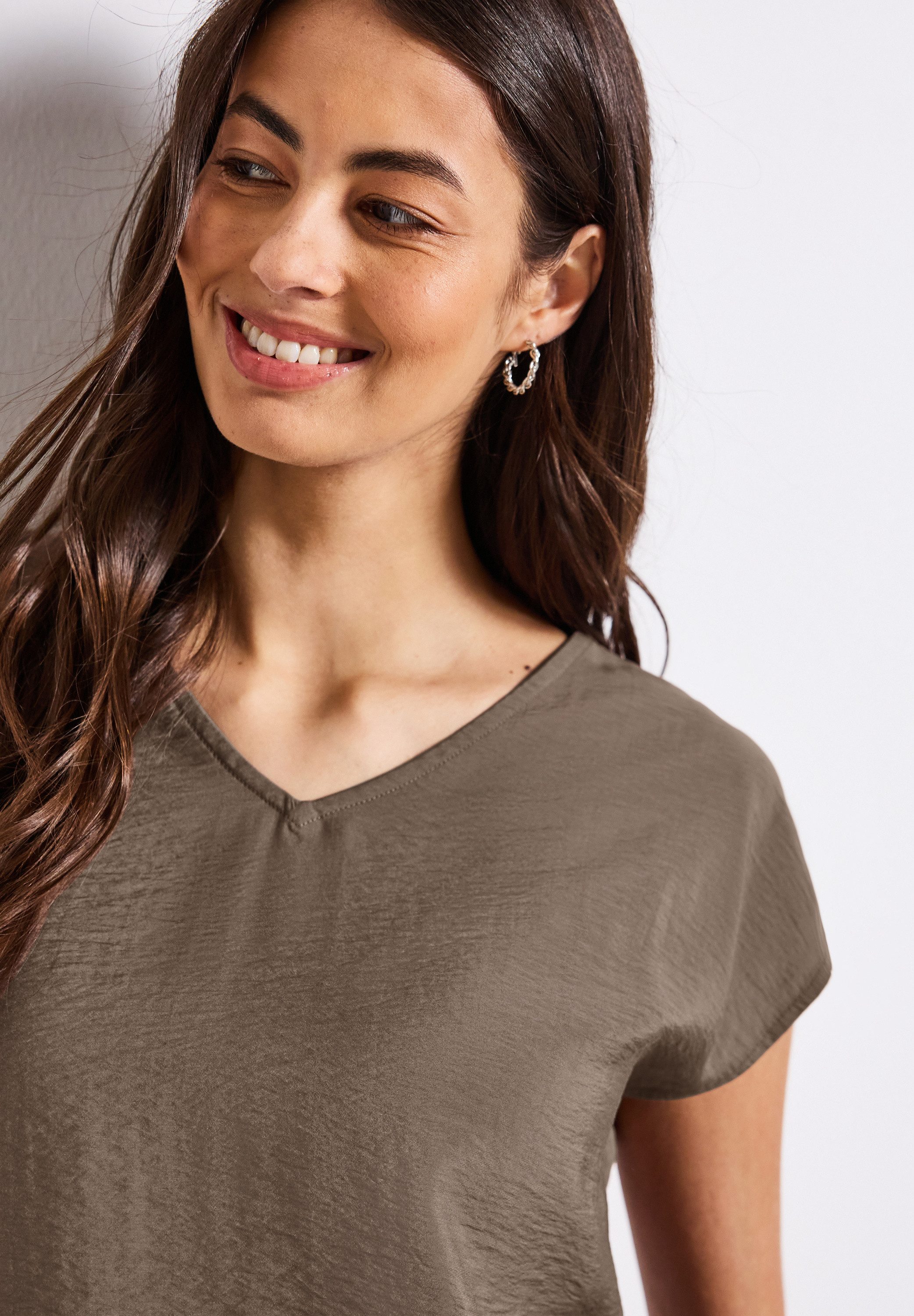 STREET ONE Shirtblouse met v-hals