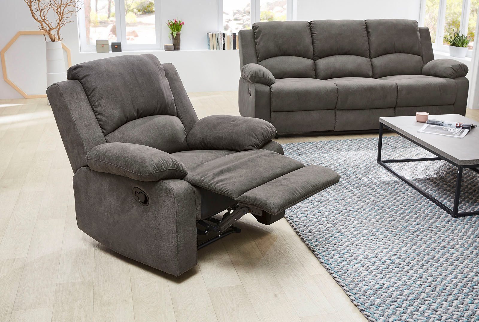 Jockenhöfer Gruppe Fauteuil Dakota Ligfunctie met halfautomatische relaxfunctie, TFK bekleding