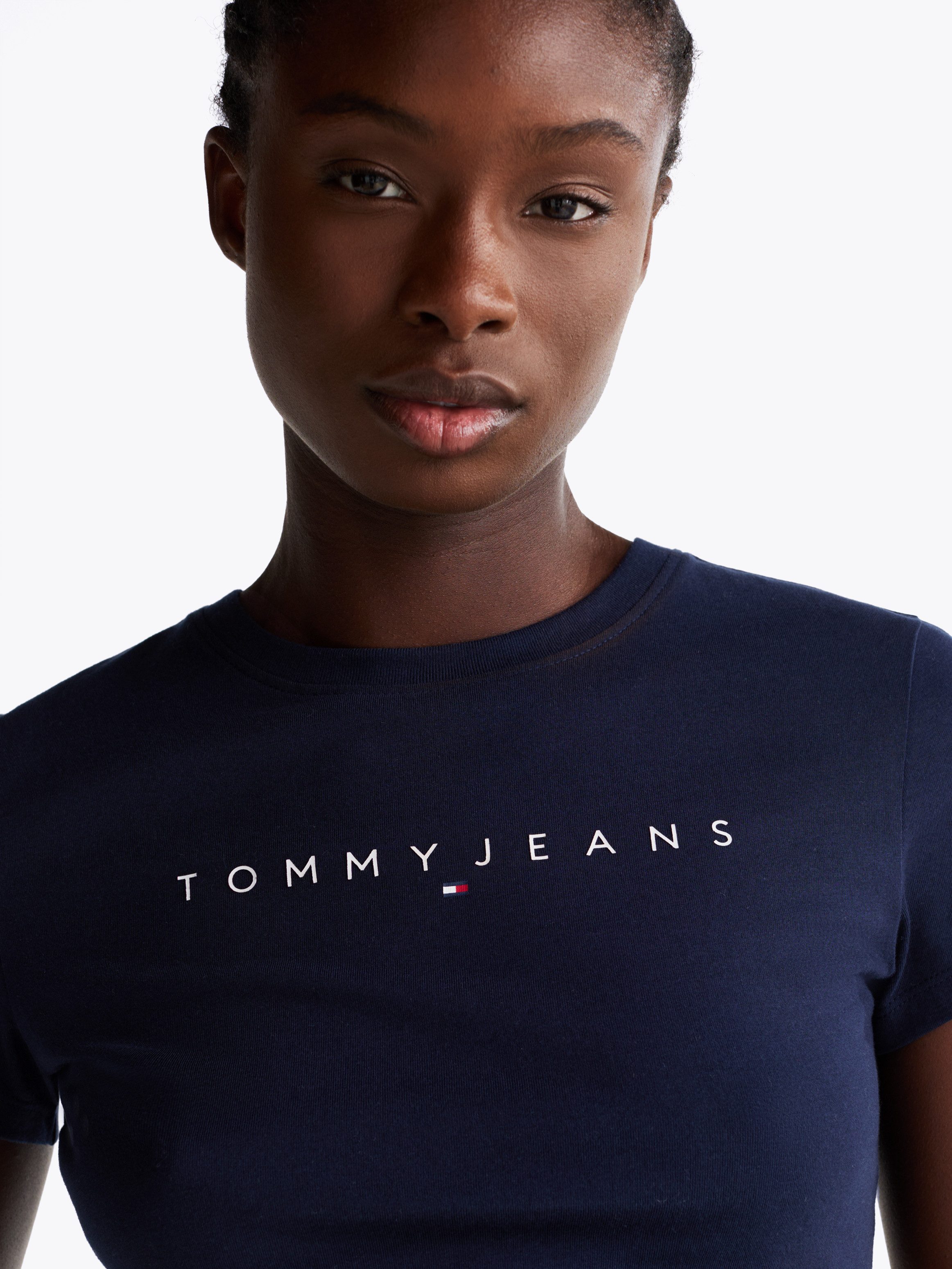 Tommy Jeans Curve T-shirt TJW SLIM LINEAR TEE EXT