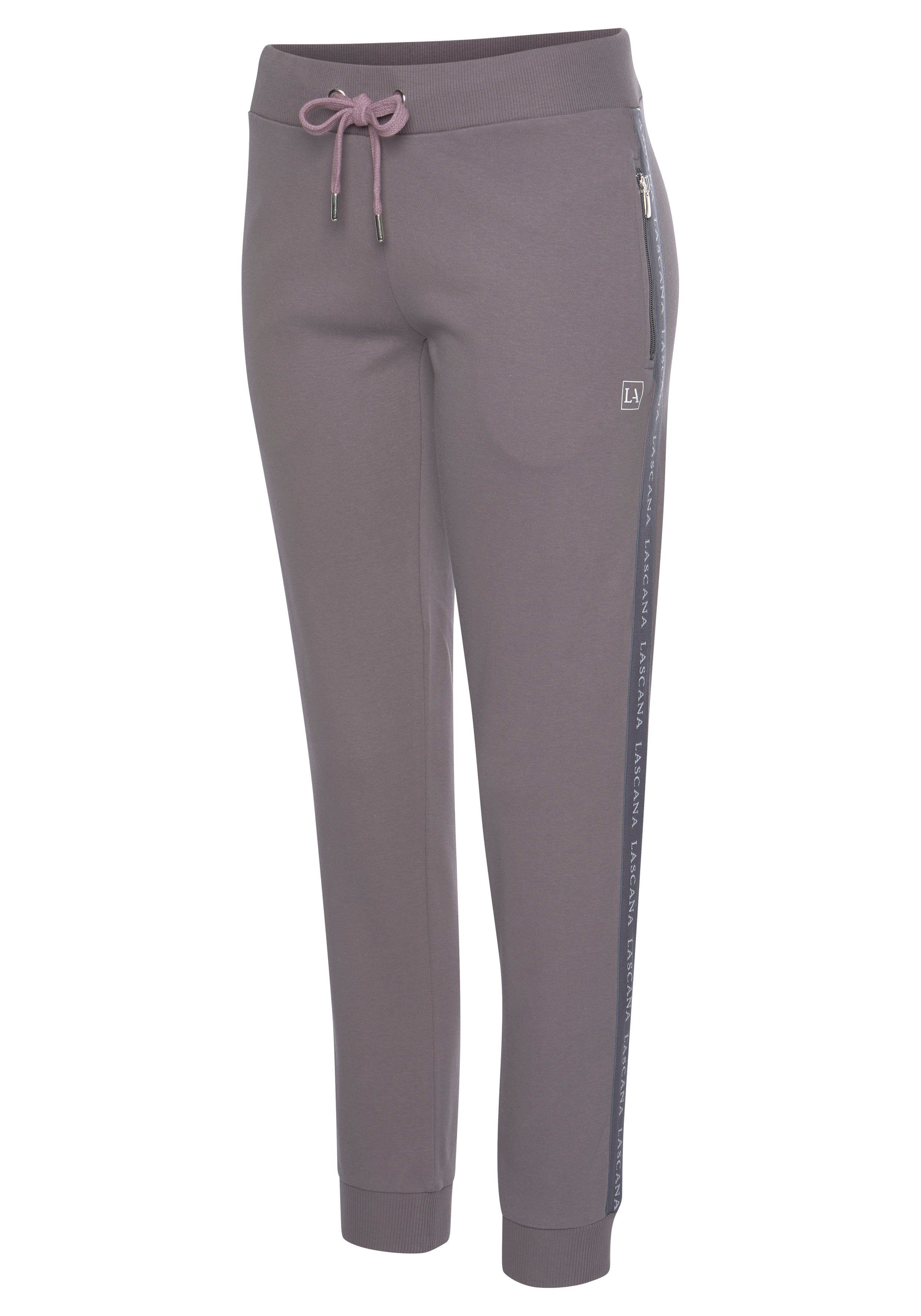 active by Lascana Joggingbroek met ritszakken