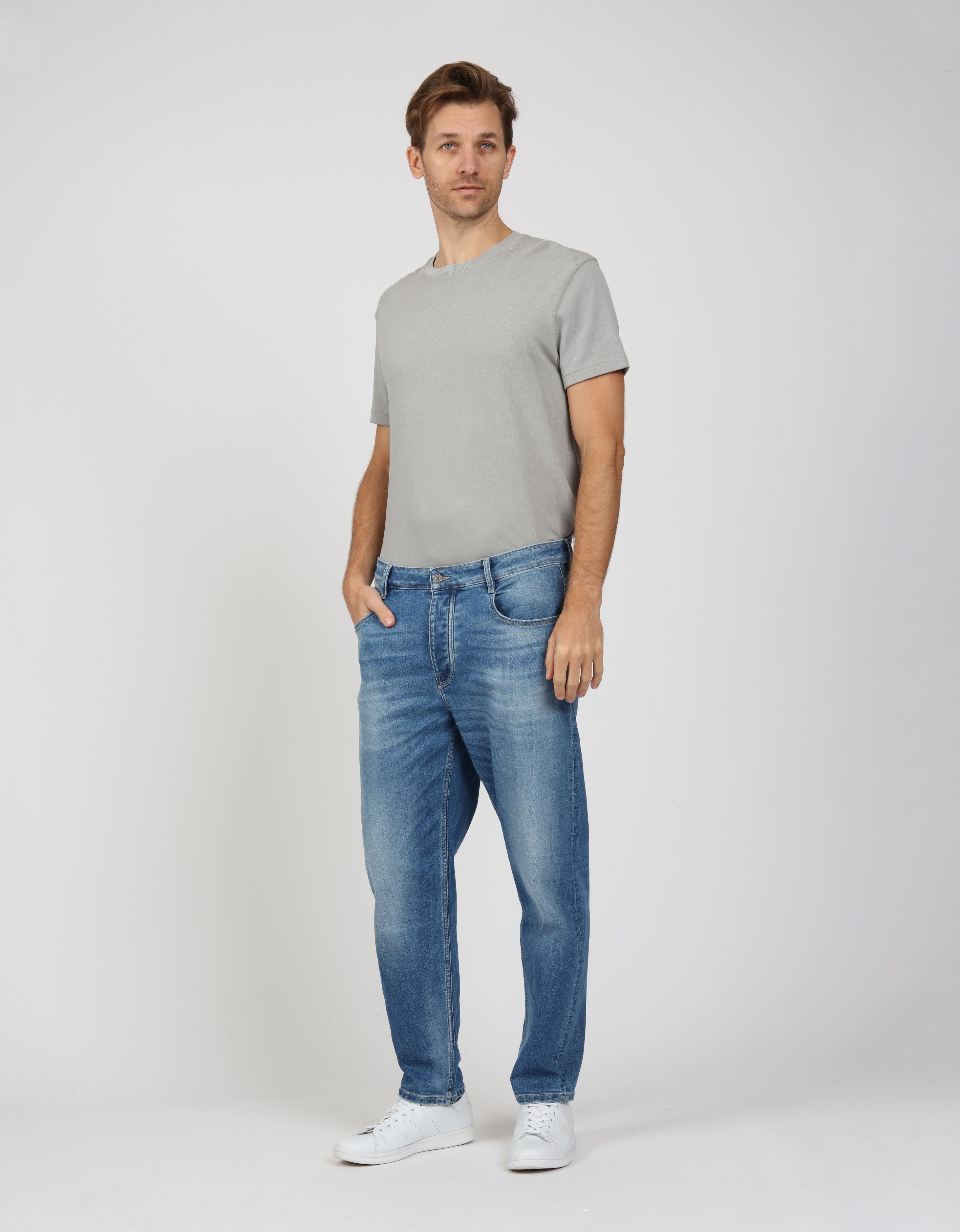 GANG Loose fit jeans 94AIDEN met dubbele achterzak