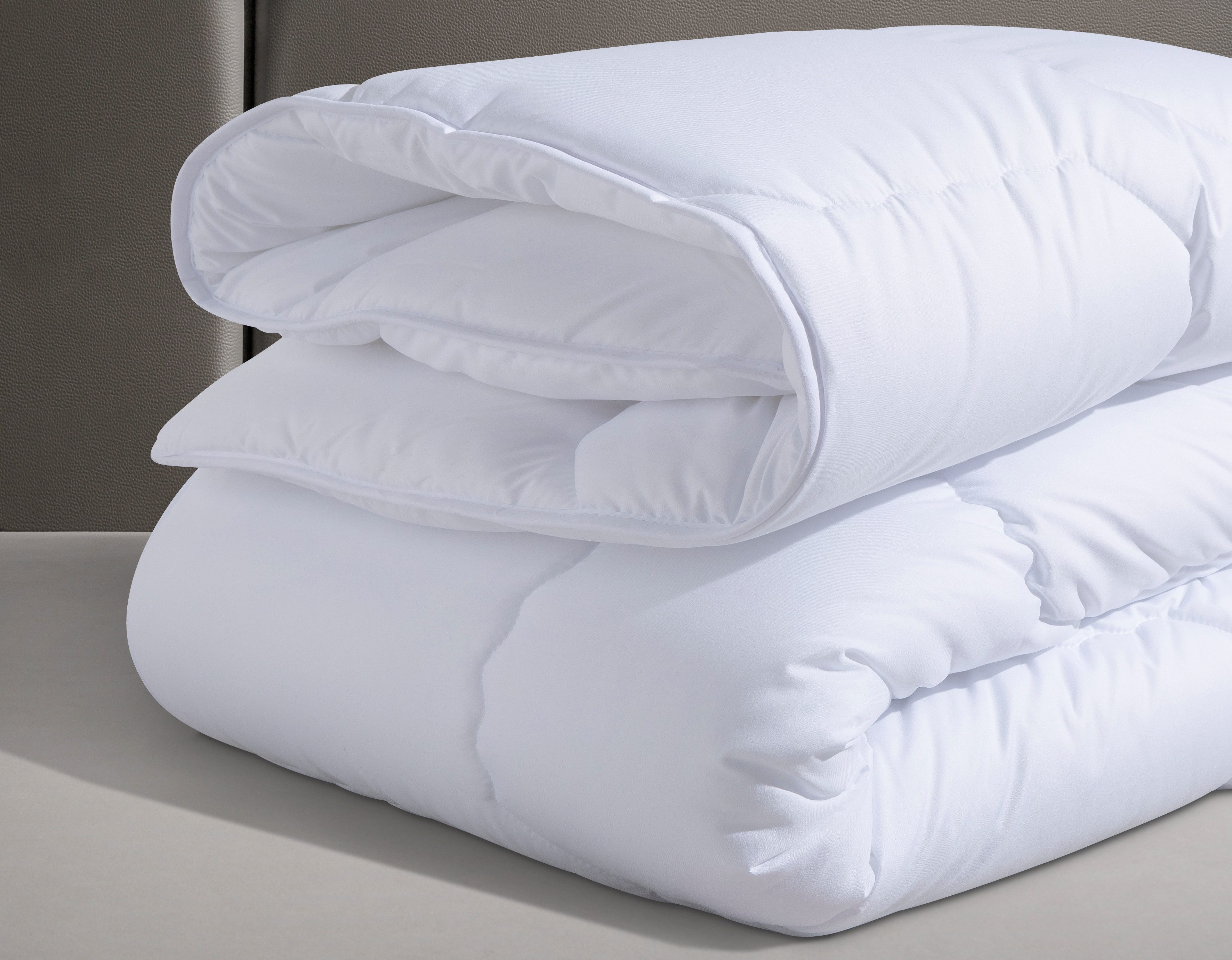 f.a.n. Frankenstolz Synthetisch dekbed + hoofdkussen Kansas, 2-delig set met kussens 80x80 cm Dekbed 135x200 cm, 155x220 cm voor zomer of winter (voordeelset)