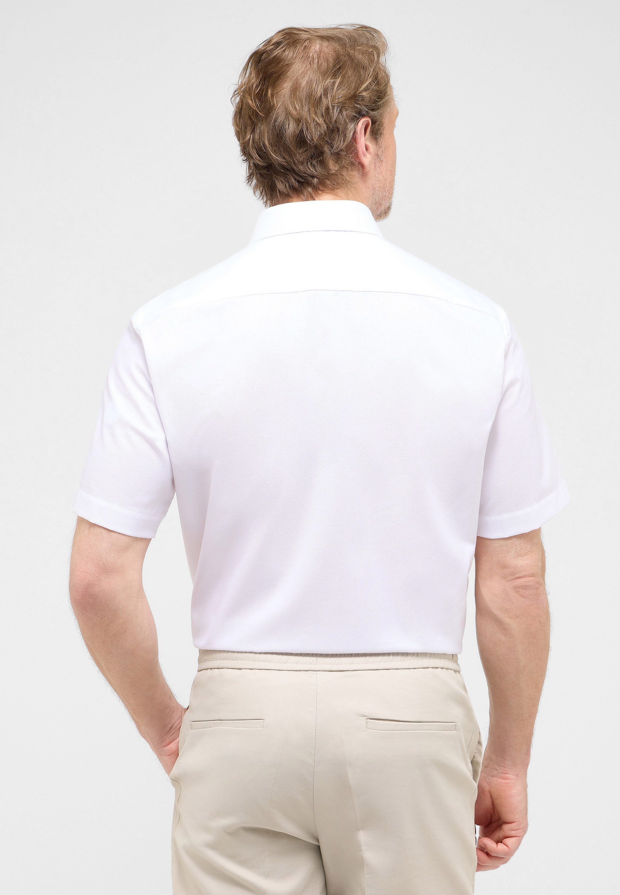 Eterna Overhemd met korte mouwen MODERN FIT NON IRON (strijkvrij)