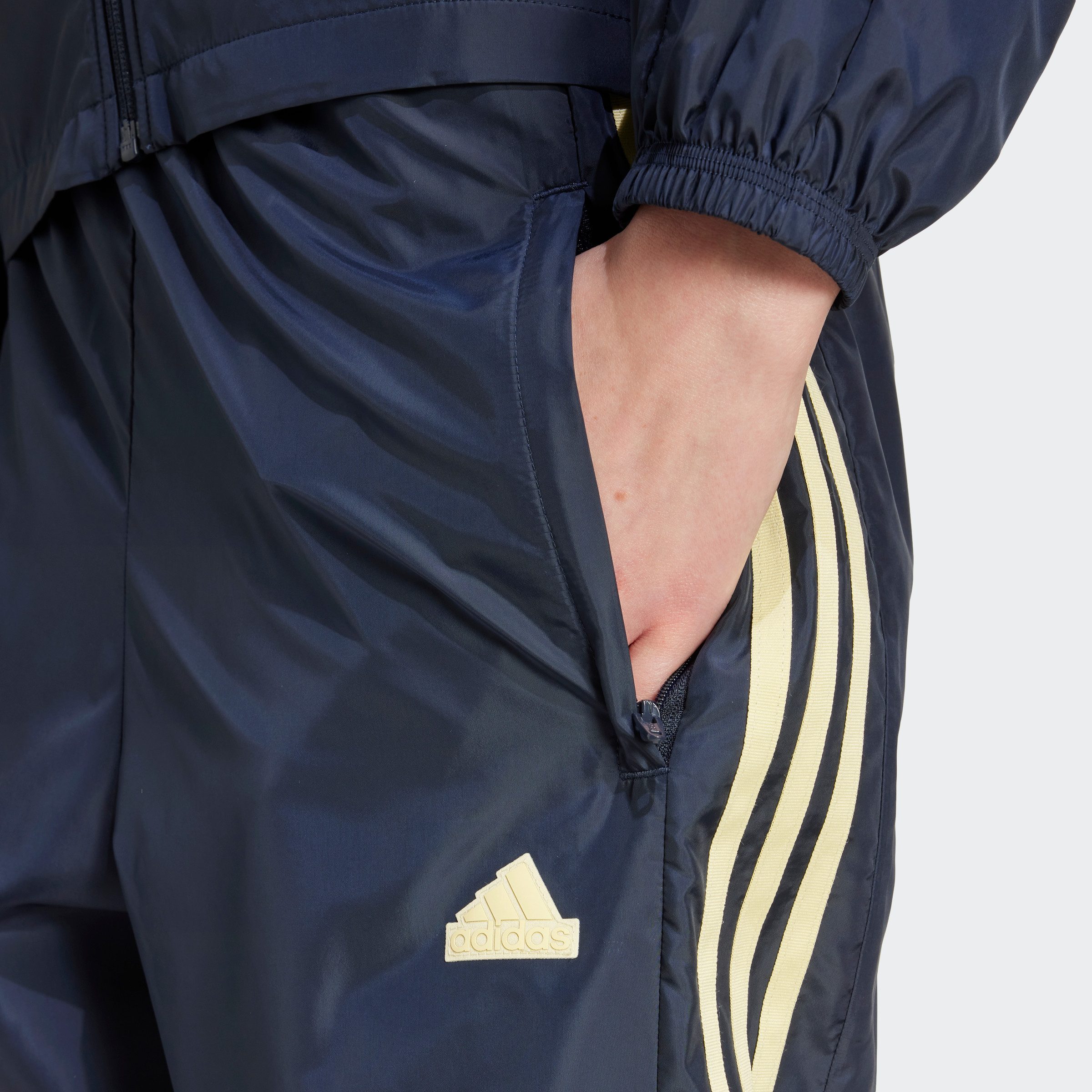 adidas Sportswear Sportbroek W TIRO Q3 WV PT (1-delig)