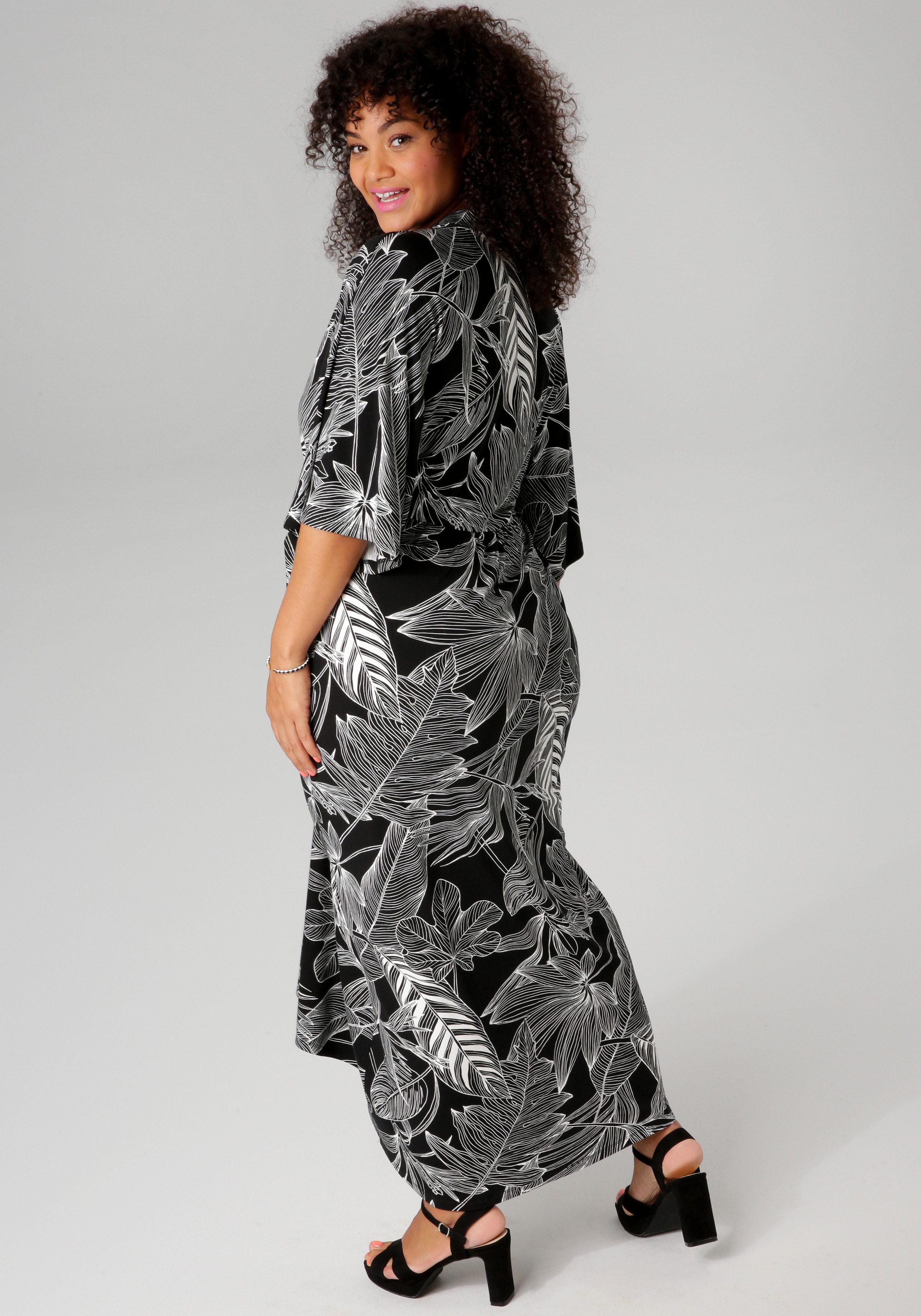 Aniston PLUS Maxi-jurk met betoverende, grootschalige bladeren bedrukt - nieuwe collectie