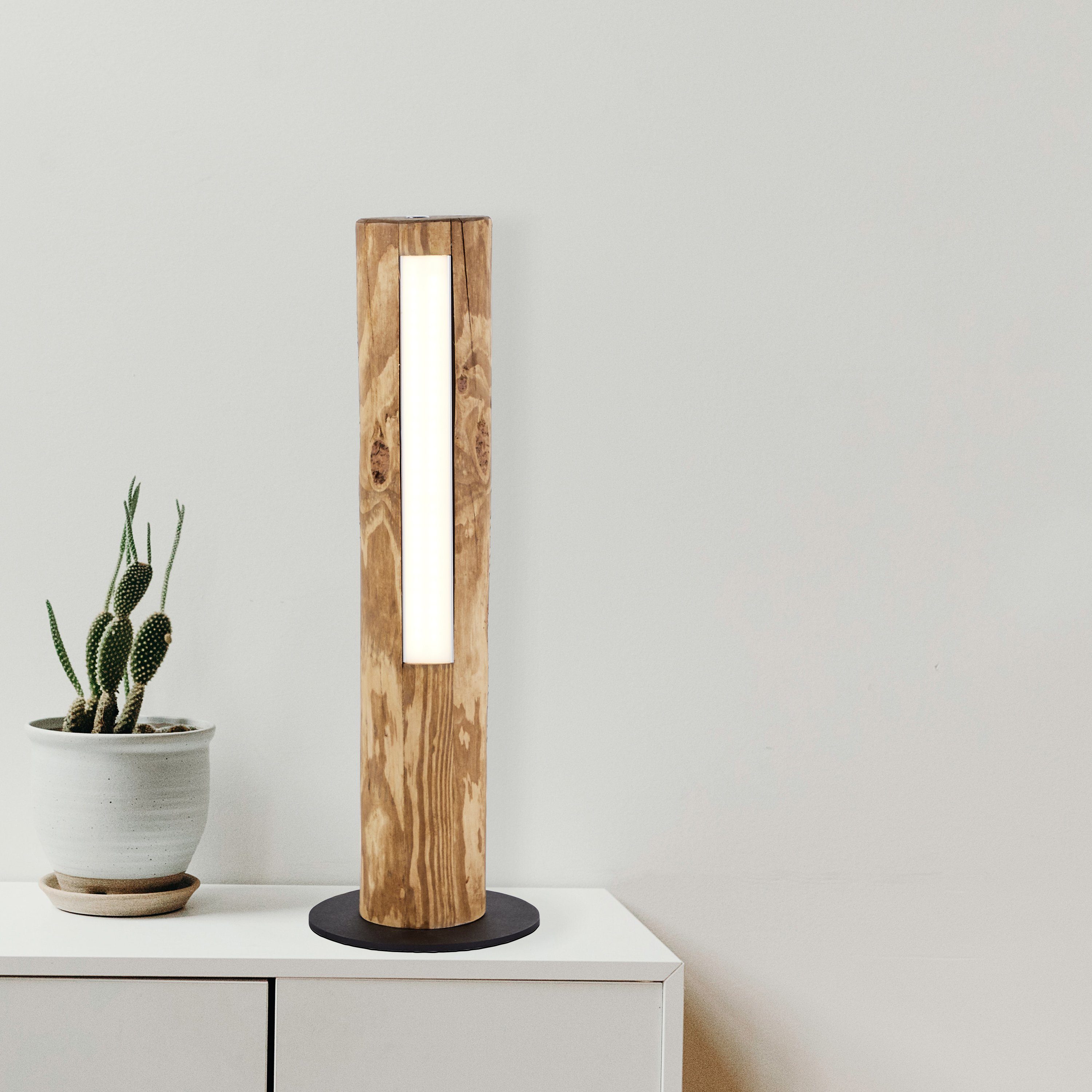 Brilliant Leuchten Led-tafellamp Odun 46 cm hoogte, touchdimmer, 800 lm, warmwit, hout / metaal, grenen gebeitst (1 stuk)