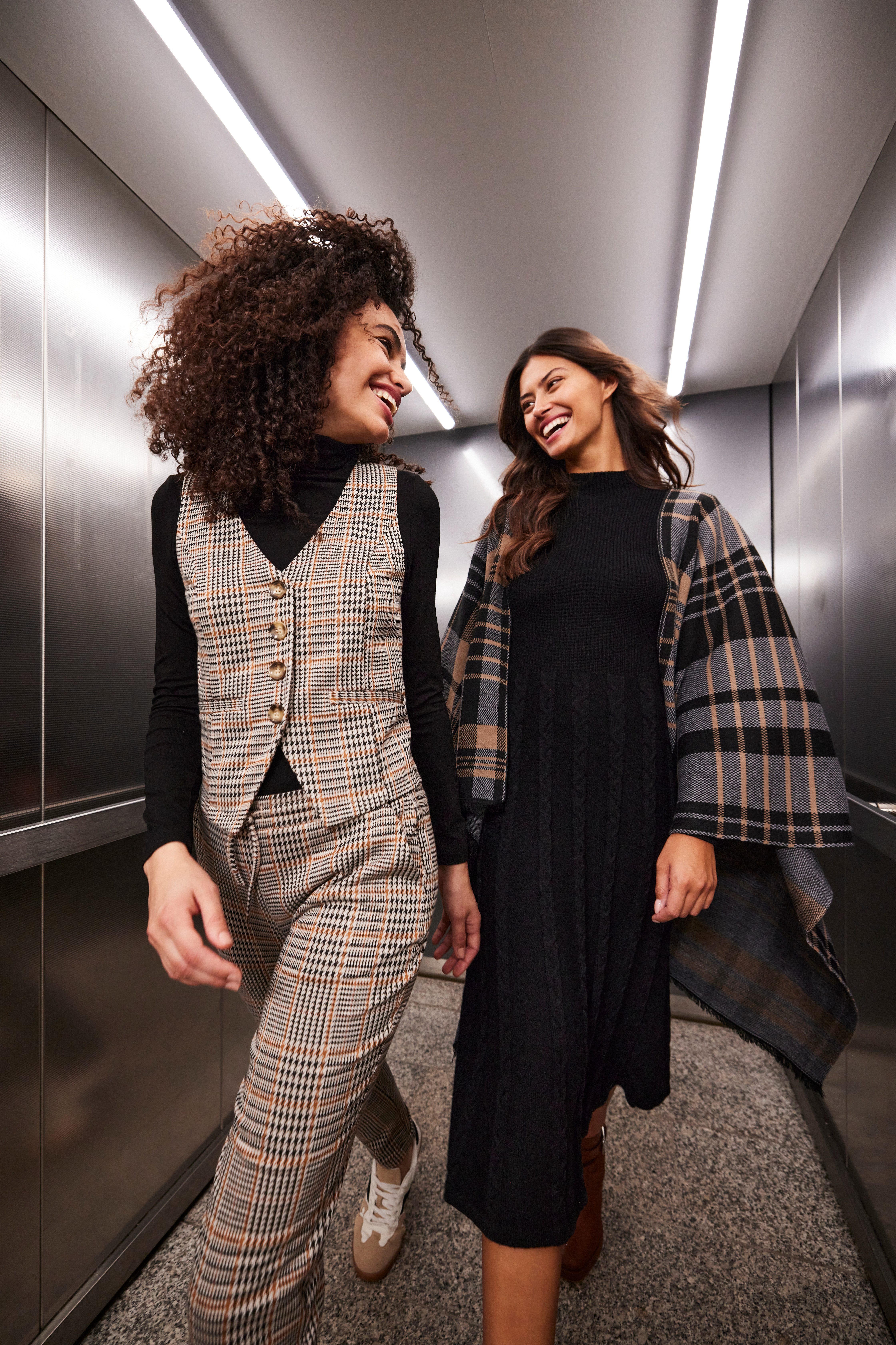 Aniston SELECTED Gebreide jurk met kabelmotief