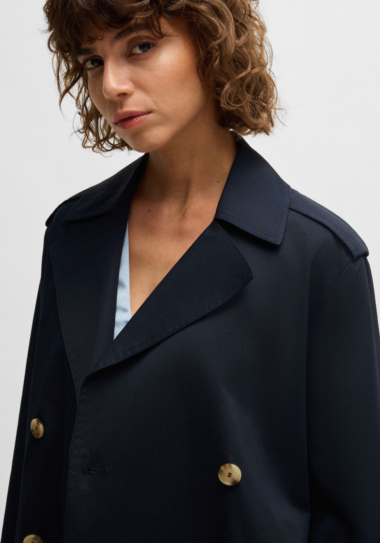Boss Orange Korte jas met schouderriemen en tailleband klassieke trenchcoat
