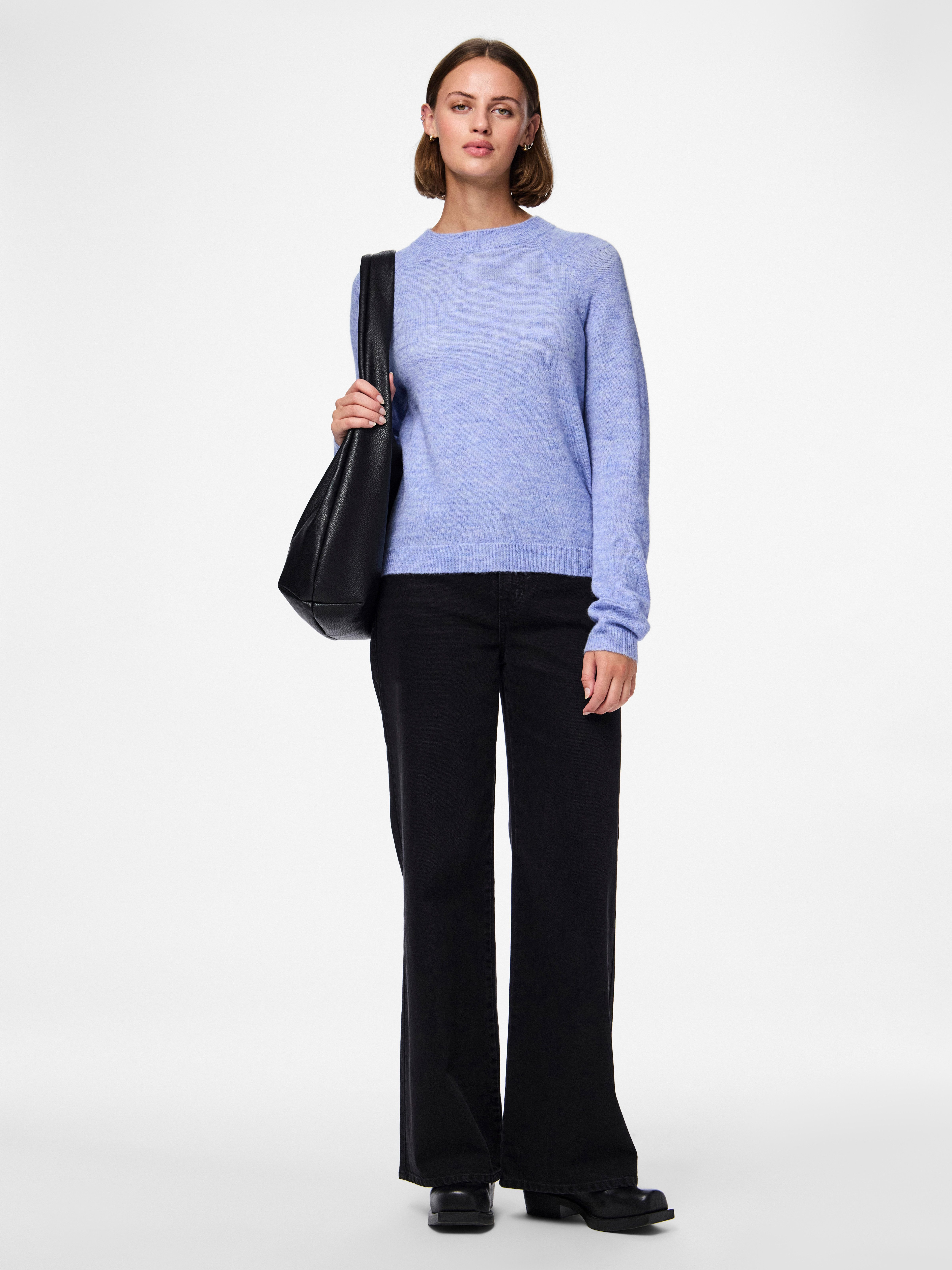 pieces Gebreide trui PCJULIANA LS O-NECK KNIT NOOS BC