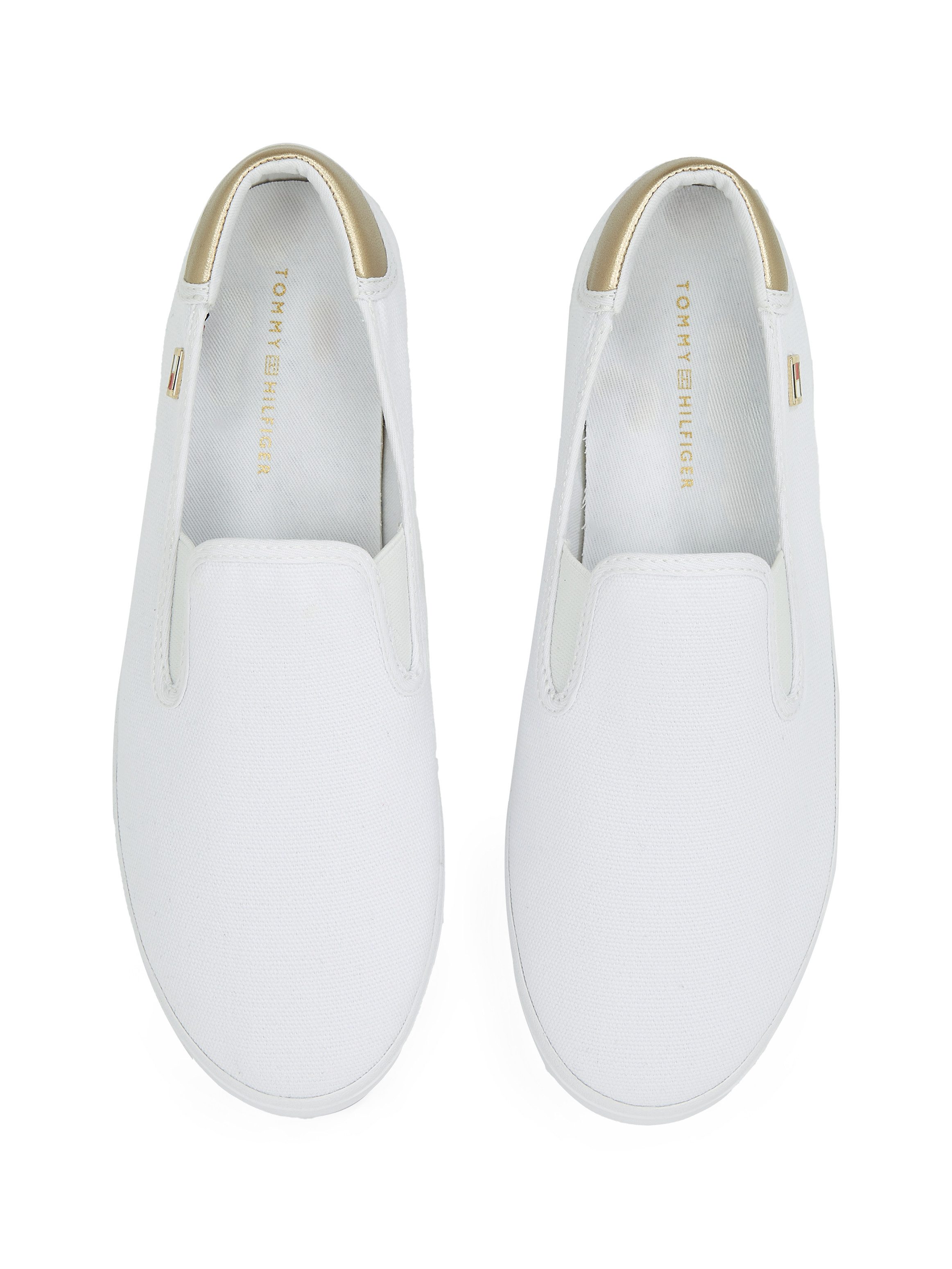 Tommy Hilfiger Slip-on sneakers VULC CANVAS SLIP-ON SNEAKER , plateau, vrijetijdsschoen, halfschoen met contrastafwerking, smalle vorm