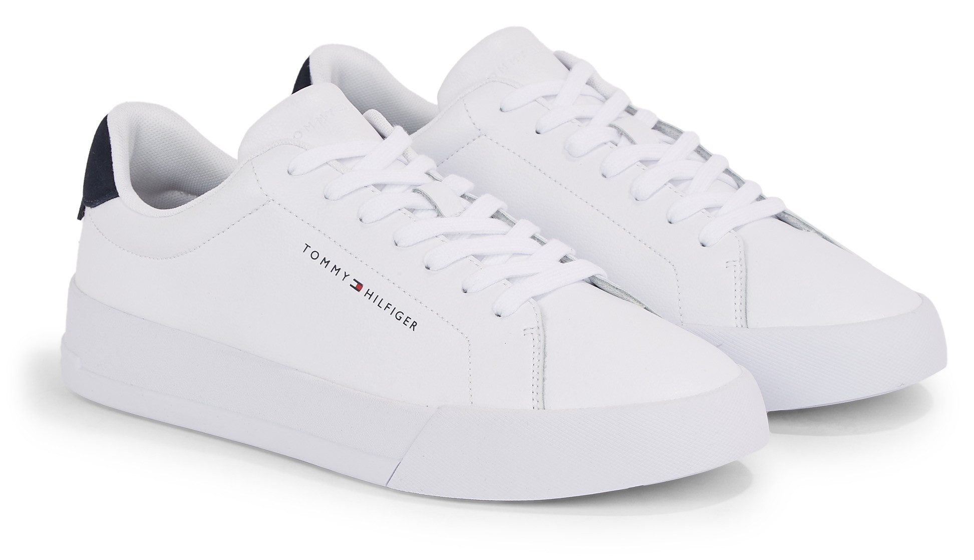 Tommy Hilfiger Plateausneakers TH COURT LEATHER GRAIN ESS , vrijetijdsschoen, lage schoen, veterschoen met logo-opdruk