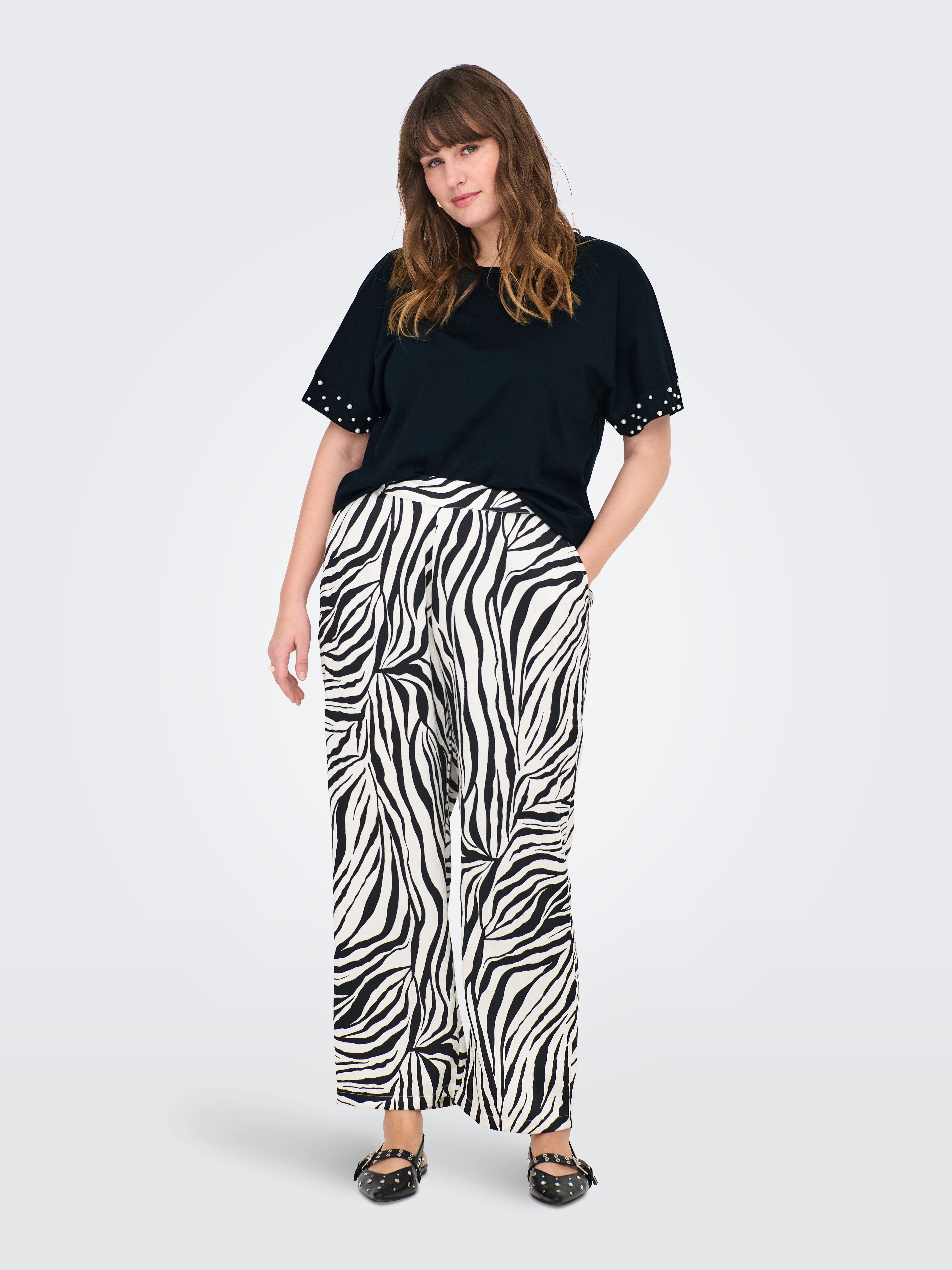 ONLY CARMAKOMA Shirt met korte mouwen CAROLIVIA S/S LOOSE O-NECK TOP JRS