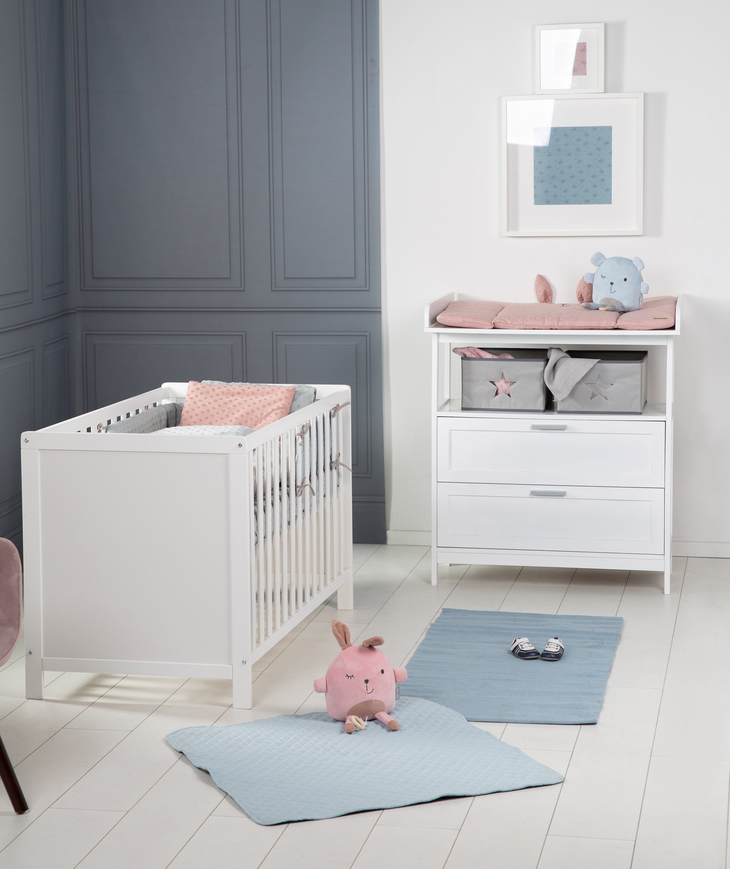 Roba® Babymeubelset Hamburg met kinderbed en commode met 2 laden (voordeelset, 2 stuks)