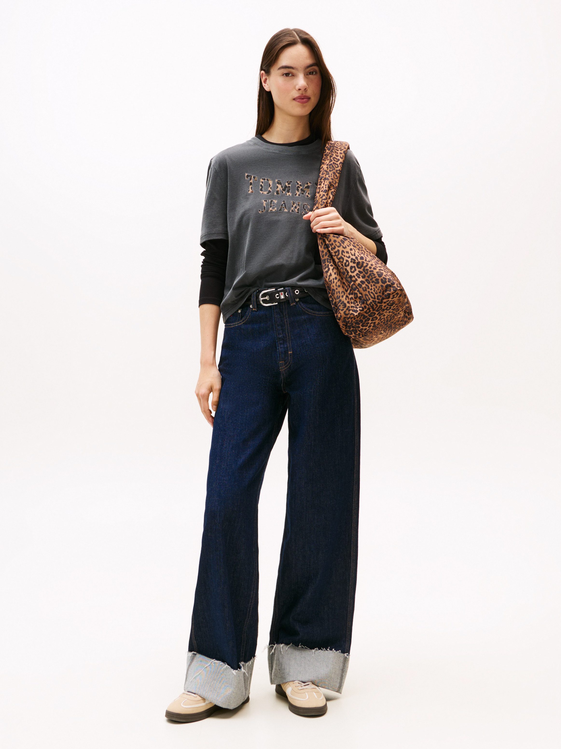 TOMMY JEANS Shirt met korte mouwen TJW BXY LEOPARD VARSITY TEE