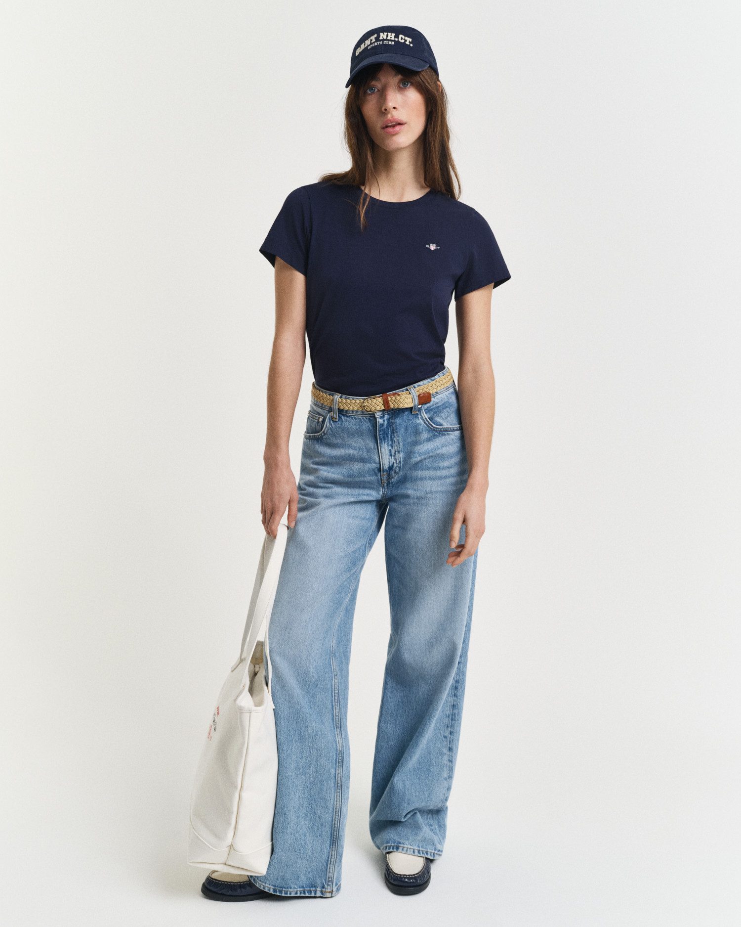 Gant T-shirt REG SHIELD KA T-SHIRT met een klein geborduurd wapenschild op de borst