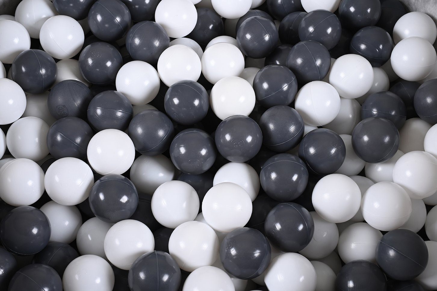 Knorrtoys® Ballenbak Soft, Cube Grey met 300 ballen grijs/crème, made in europe