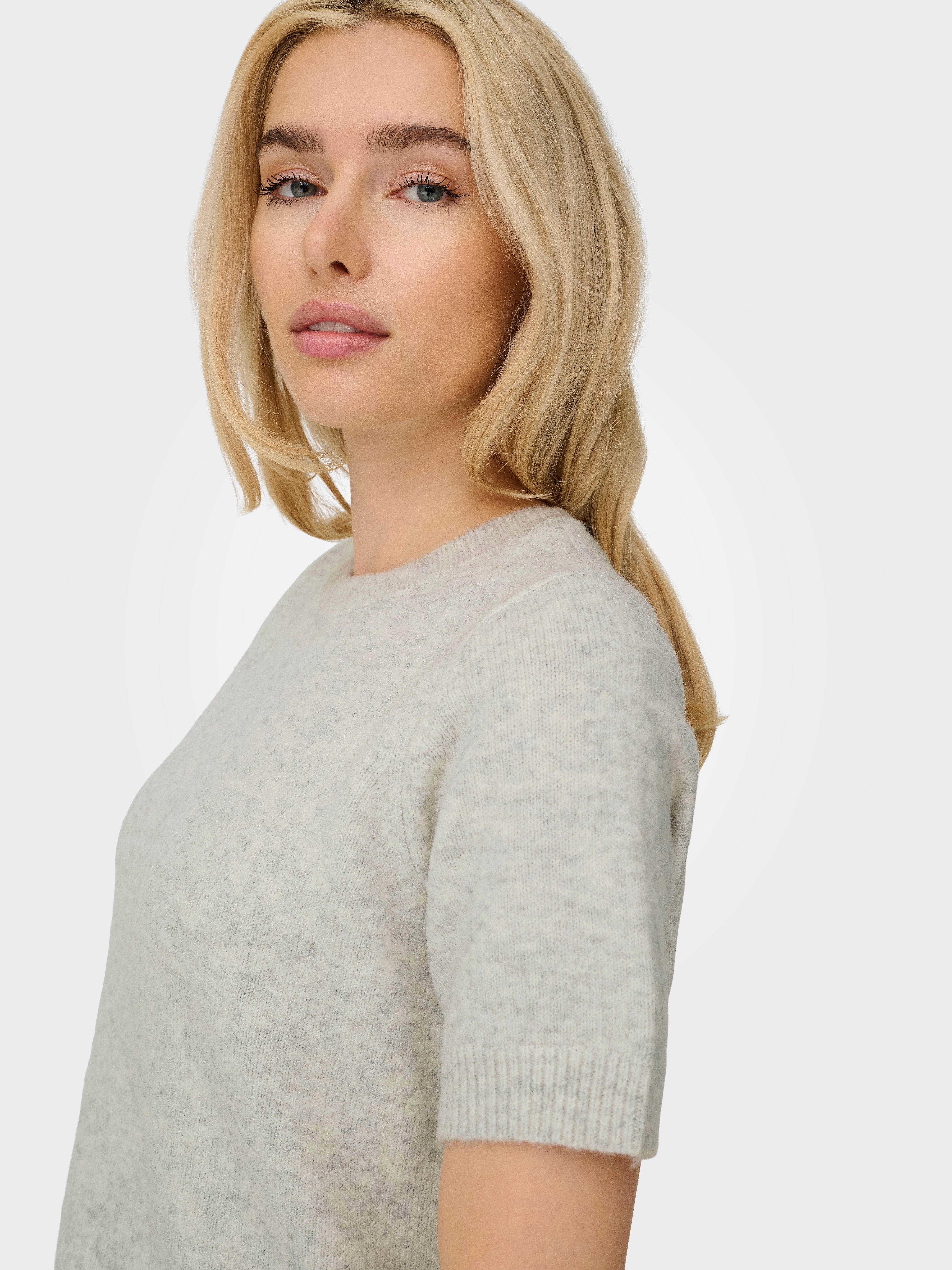 Only Trui met korte mouwen ONLABBY LIFE SS BLING TOP O-NECK KNT