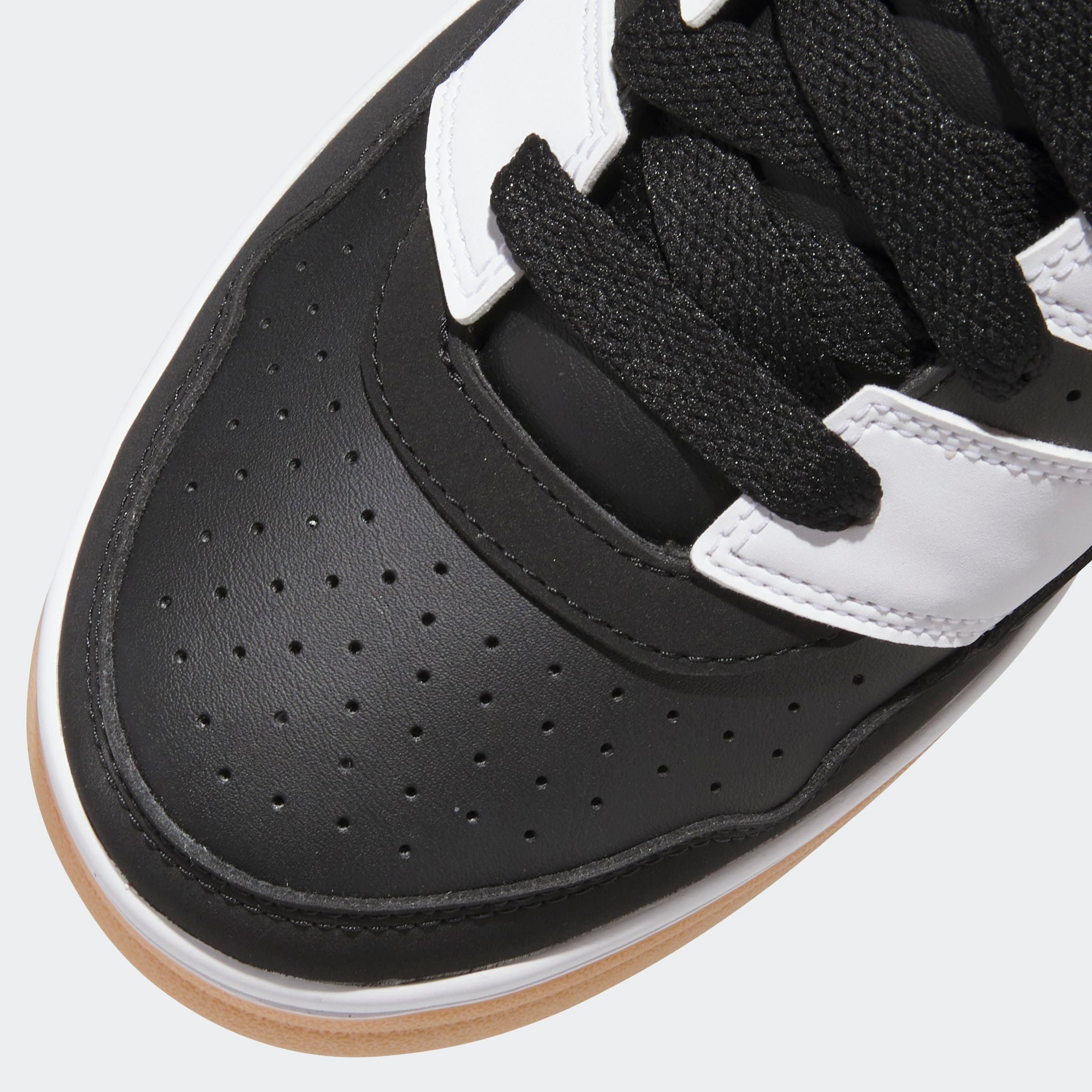 adidas Sportswear Sneakers TURNAROUND