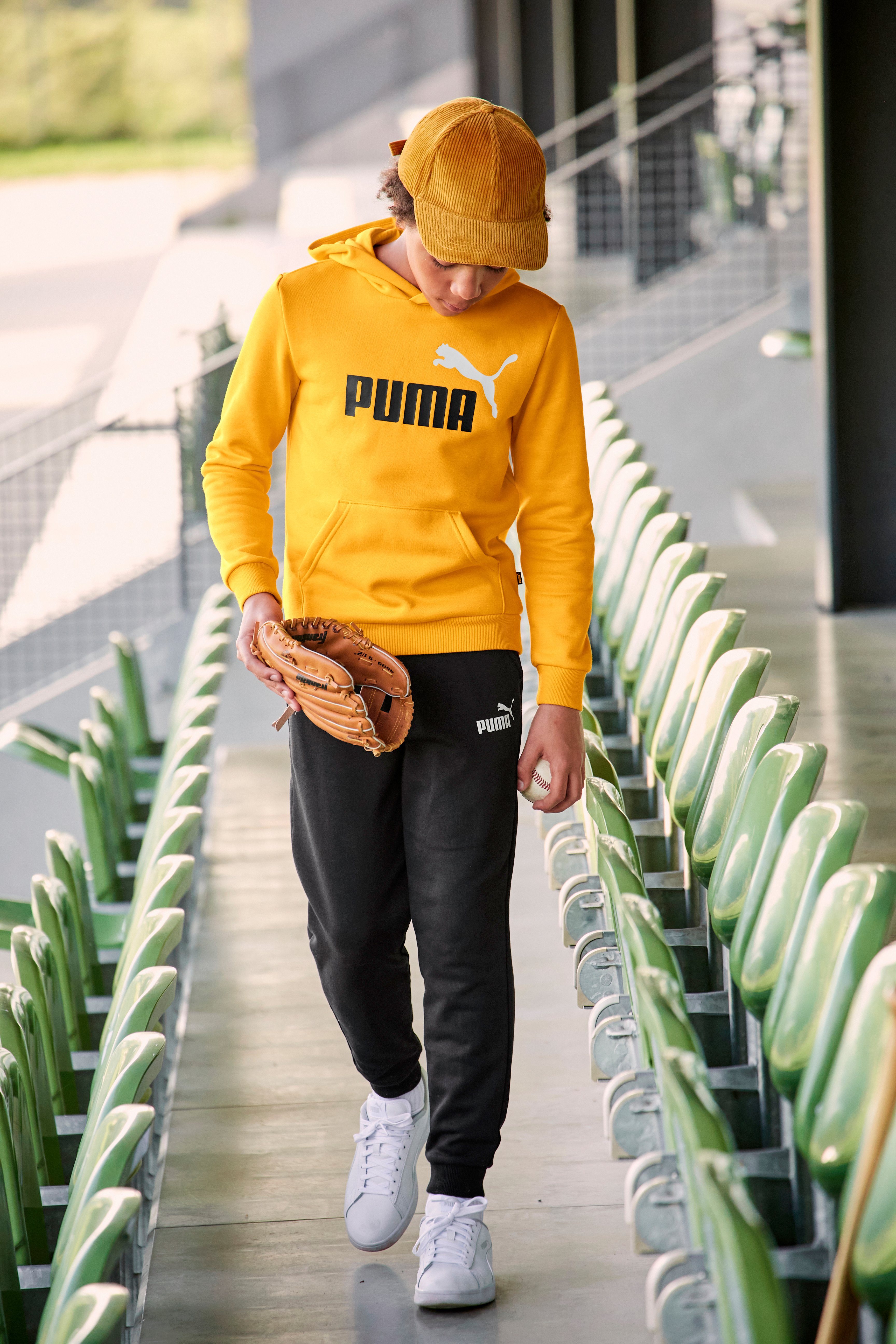 PUMA Trainingsbroek ESS LOGO PANTS TR CL B