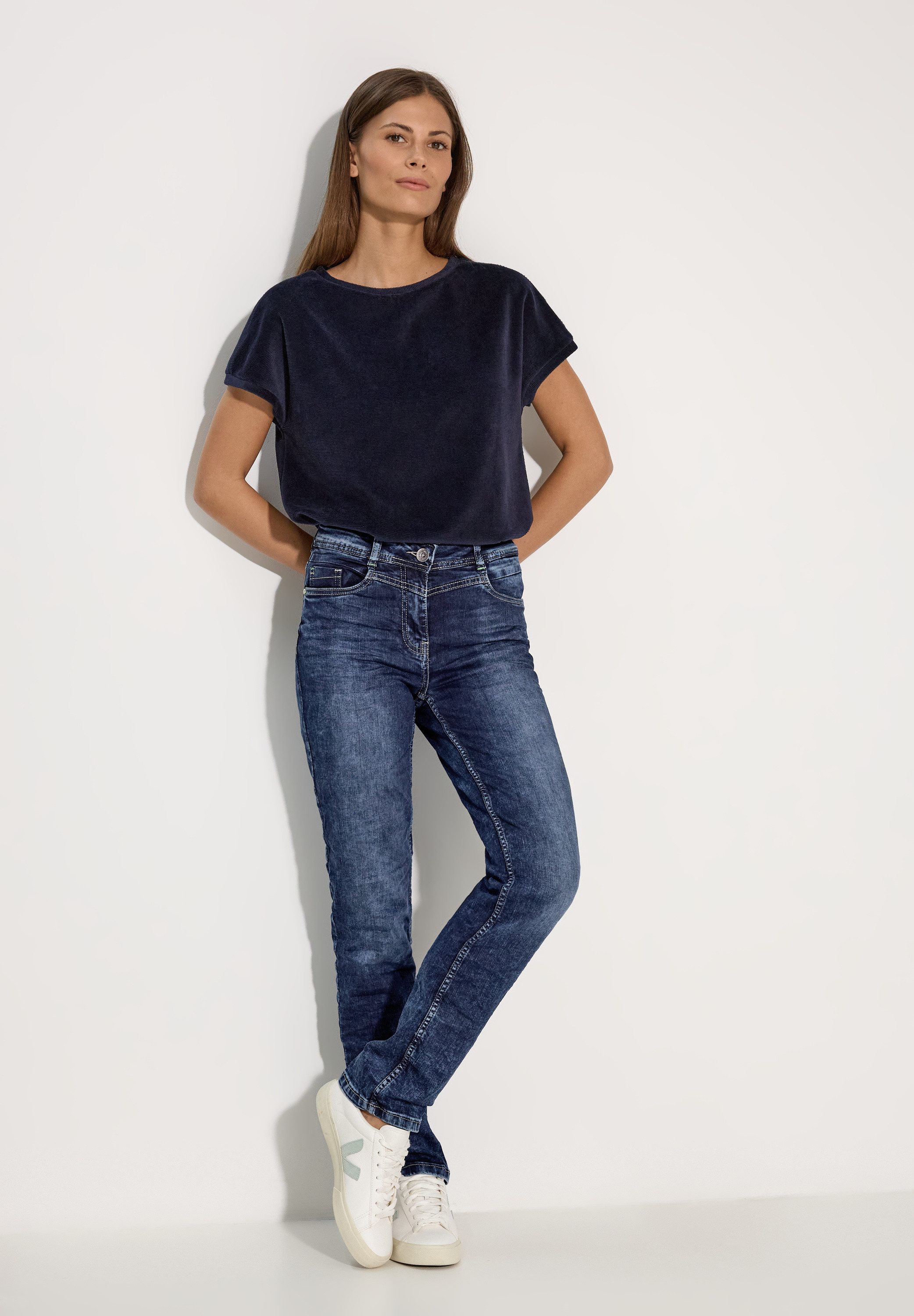 Cecil Slim fit jeans Toronto in de four-pocket stijl