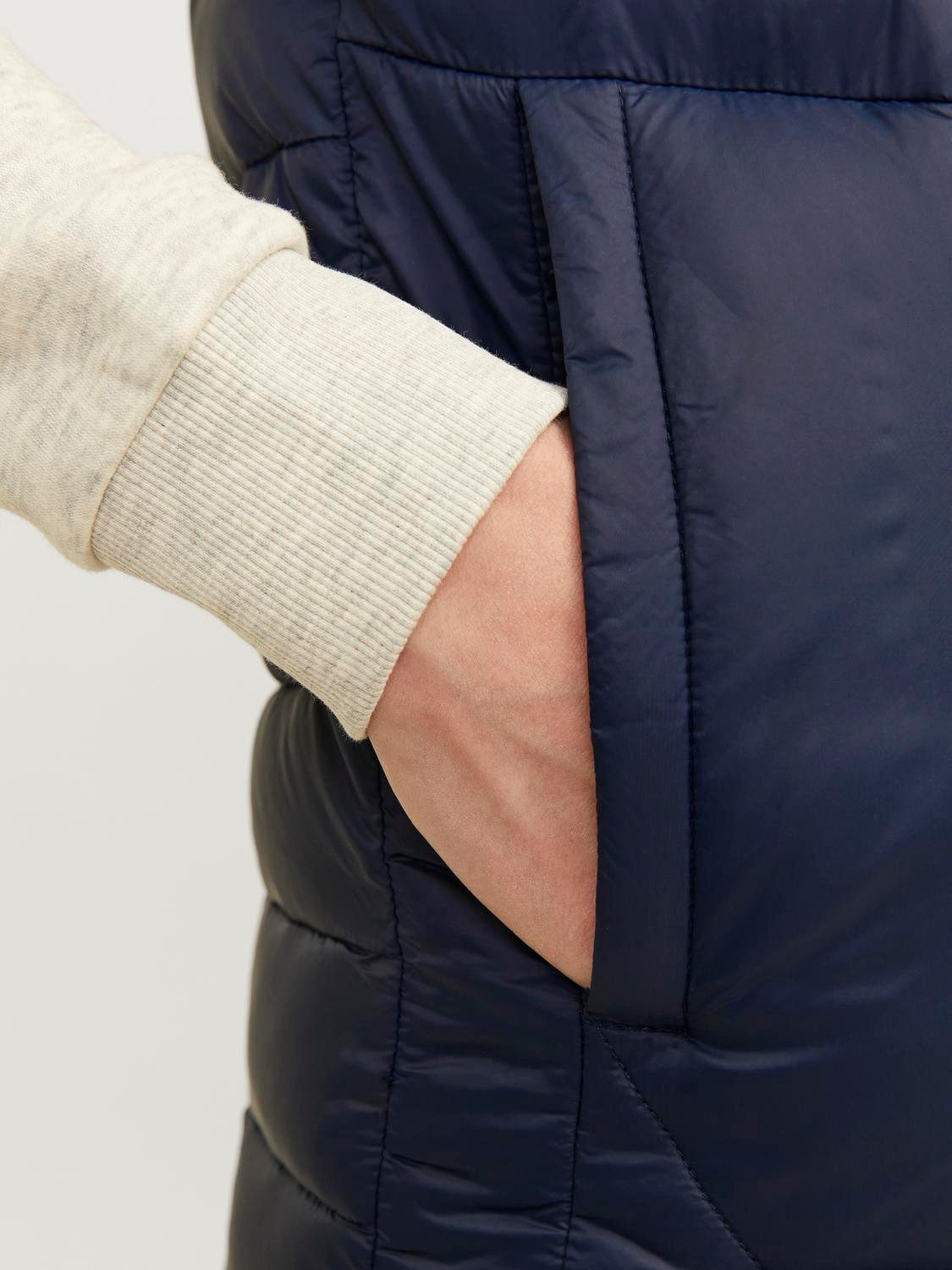 Jack & Jones Junior Bodywarmer JJESPRINT PUFFER BW HOOD NOOS JNR