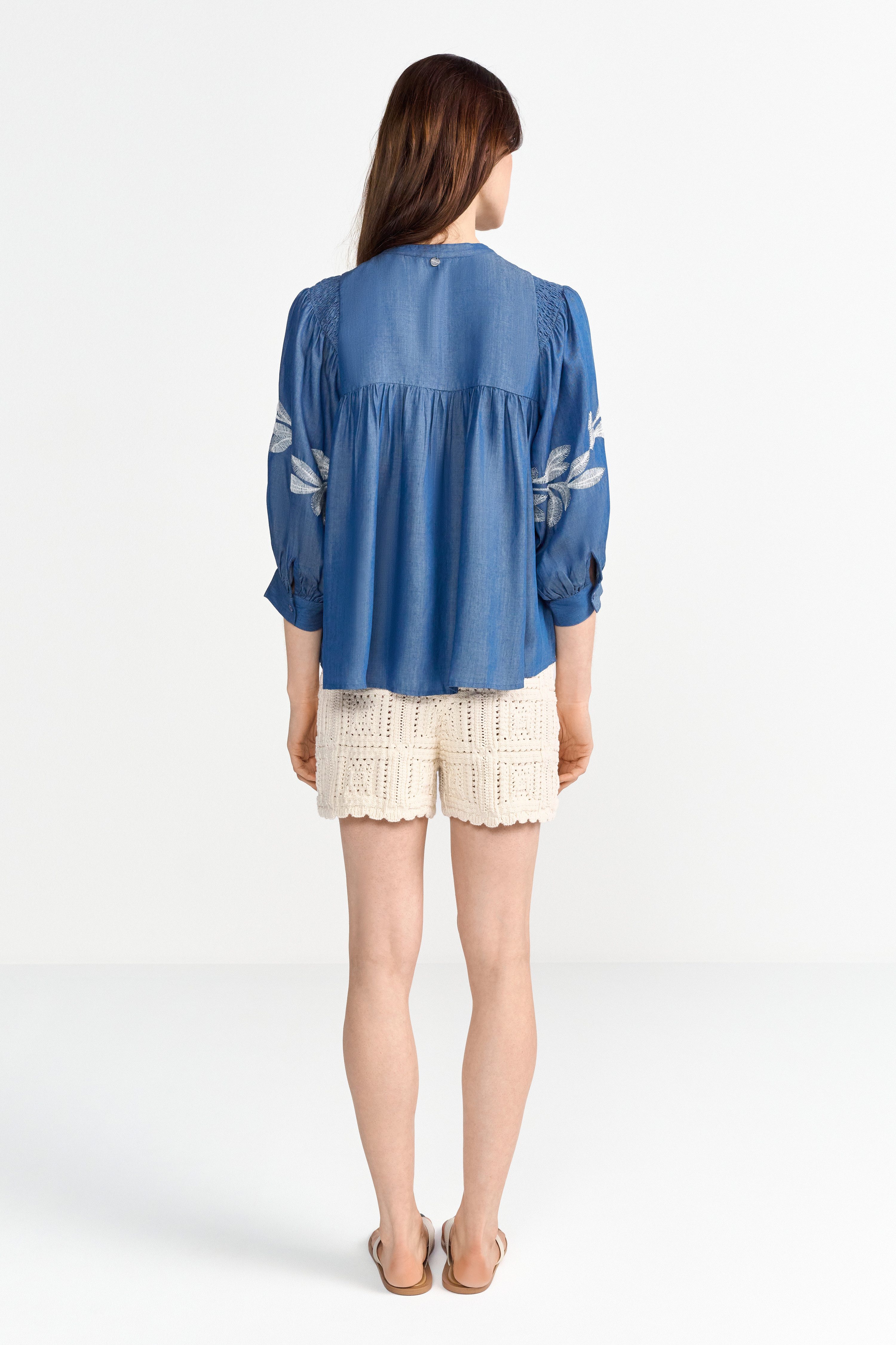 Rich & Royal Blouse met lange mouwen Met ronde hals met staande kraag