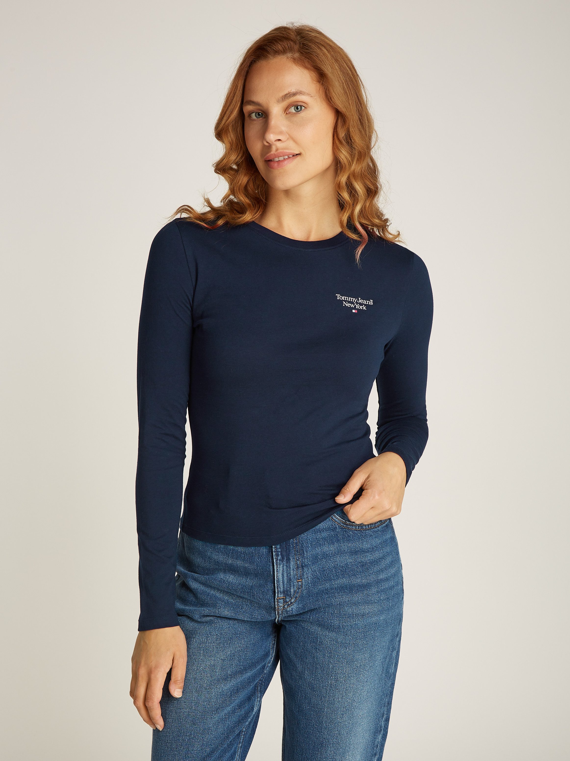 Tommy Jeans Curve T-shirt TJW SLIM ESSENTIAL LOGO 2 LS EXT in grote maten met logo-opschrift